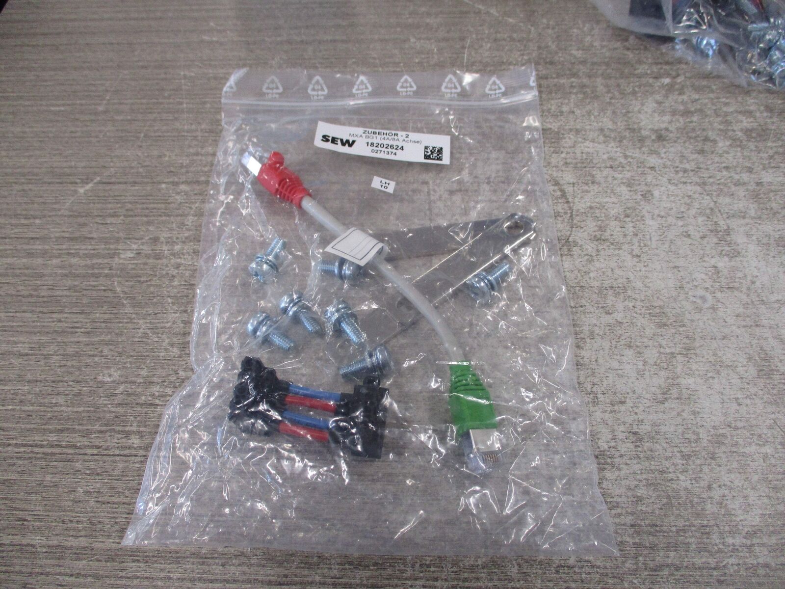 Sew-Eurodrive Accessory Kit 18202624 New Surplus