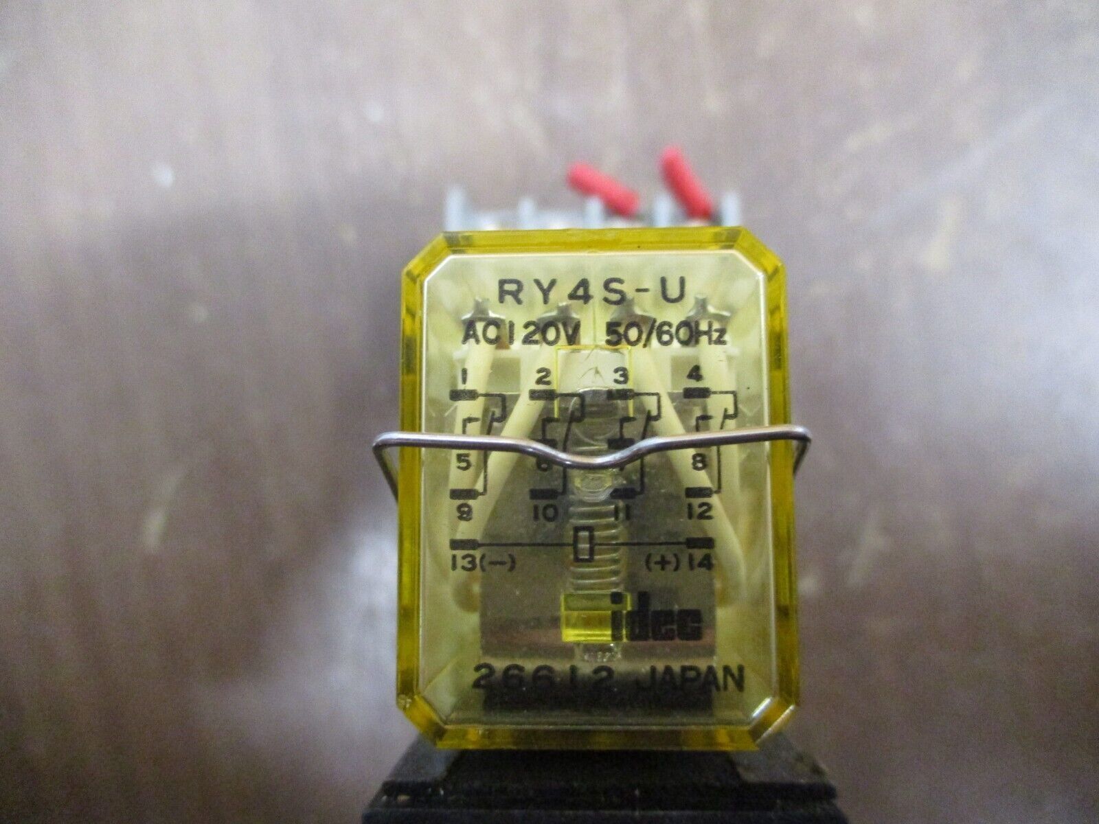 IDEC Relay w/ Base RY4S-U 120V w/ Electrocube Used