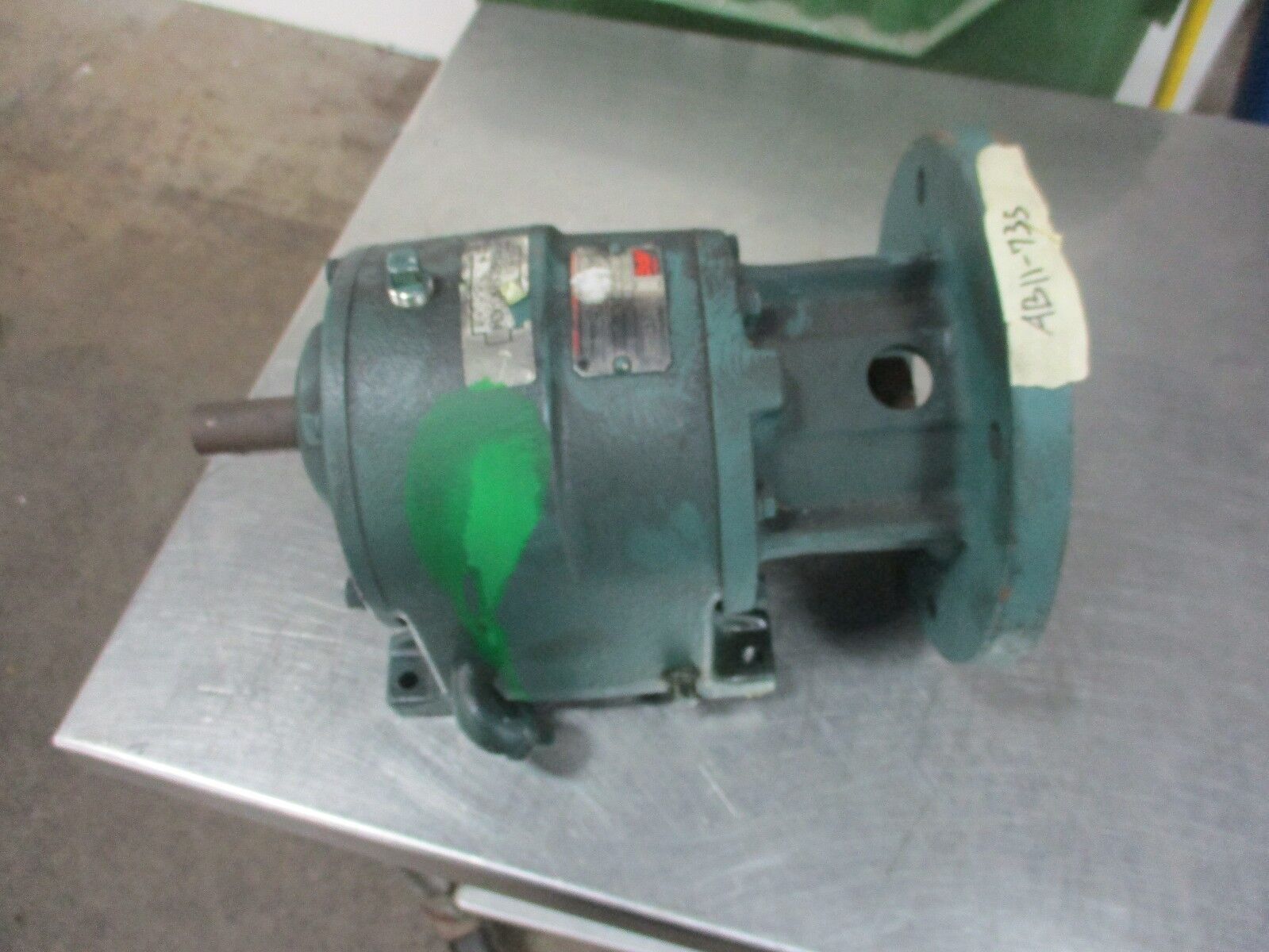 Dodge APG Gear M658471002XY Size: 182DM2A Input HP: 4.19 Ratio: 9.3 Used