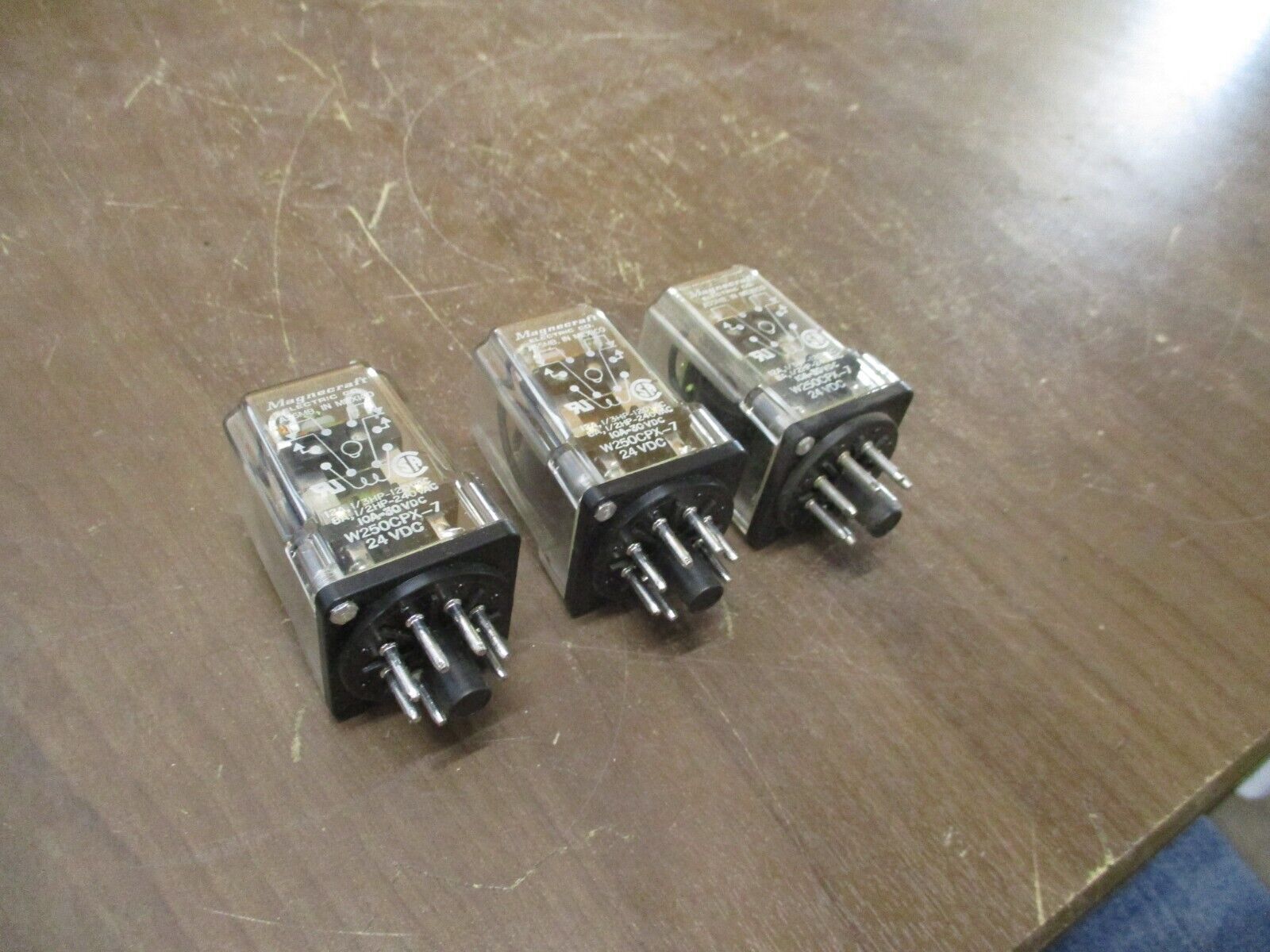 Magnecraft Relay W250CPX-7 24VDC Coil *Lot of 3* Used