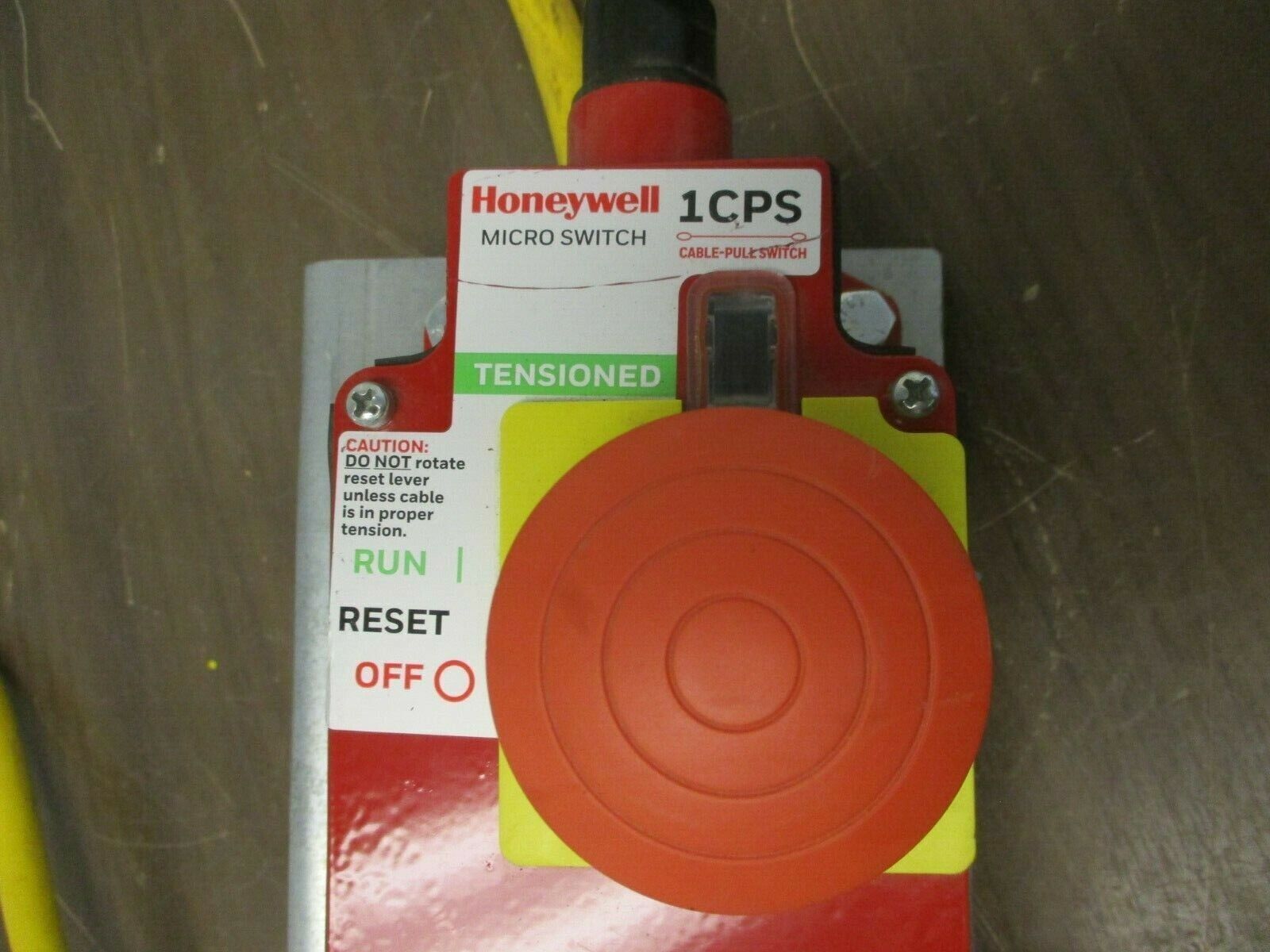 Honeywell Micro Switch Cable Pull Switch 1CPSA2-F03 w/ Mounting Plate Used