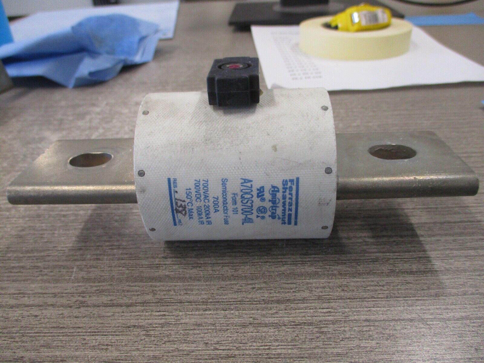 Ferraz Shawmut Amp-Trap Fuse A70QS700-4IL 700A 700V *NO Contact* Used