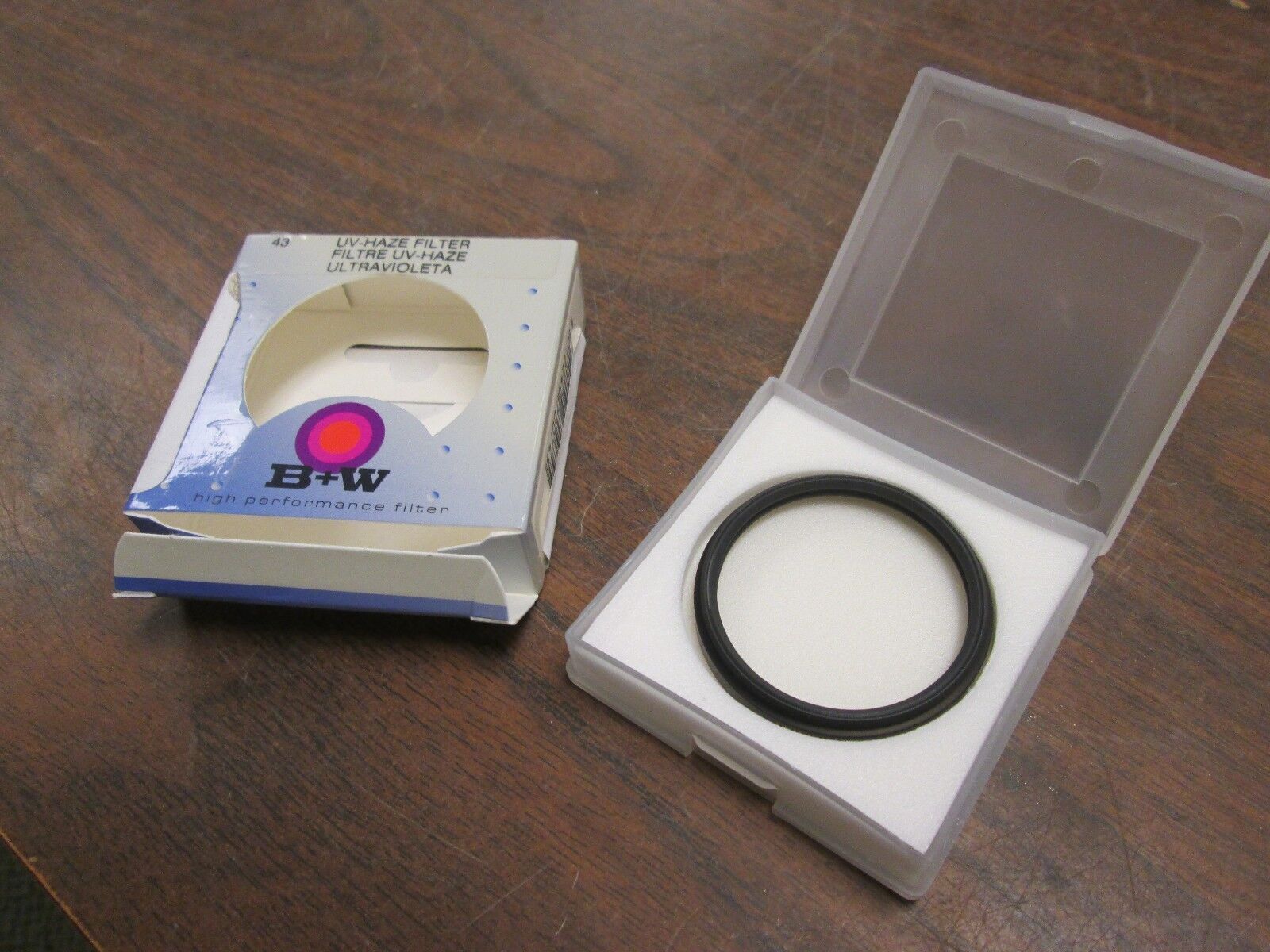 B W UV-Haze Filter 010 70074 New Surplus
