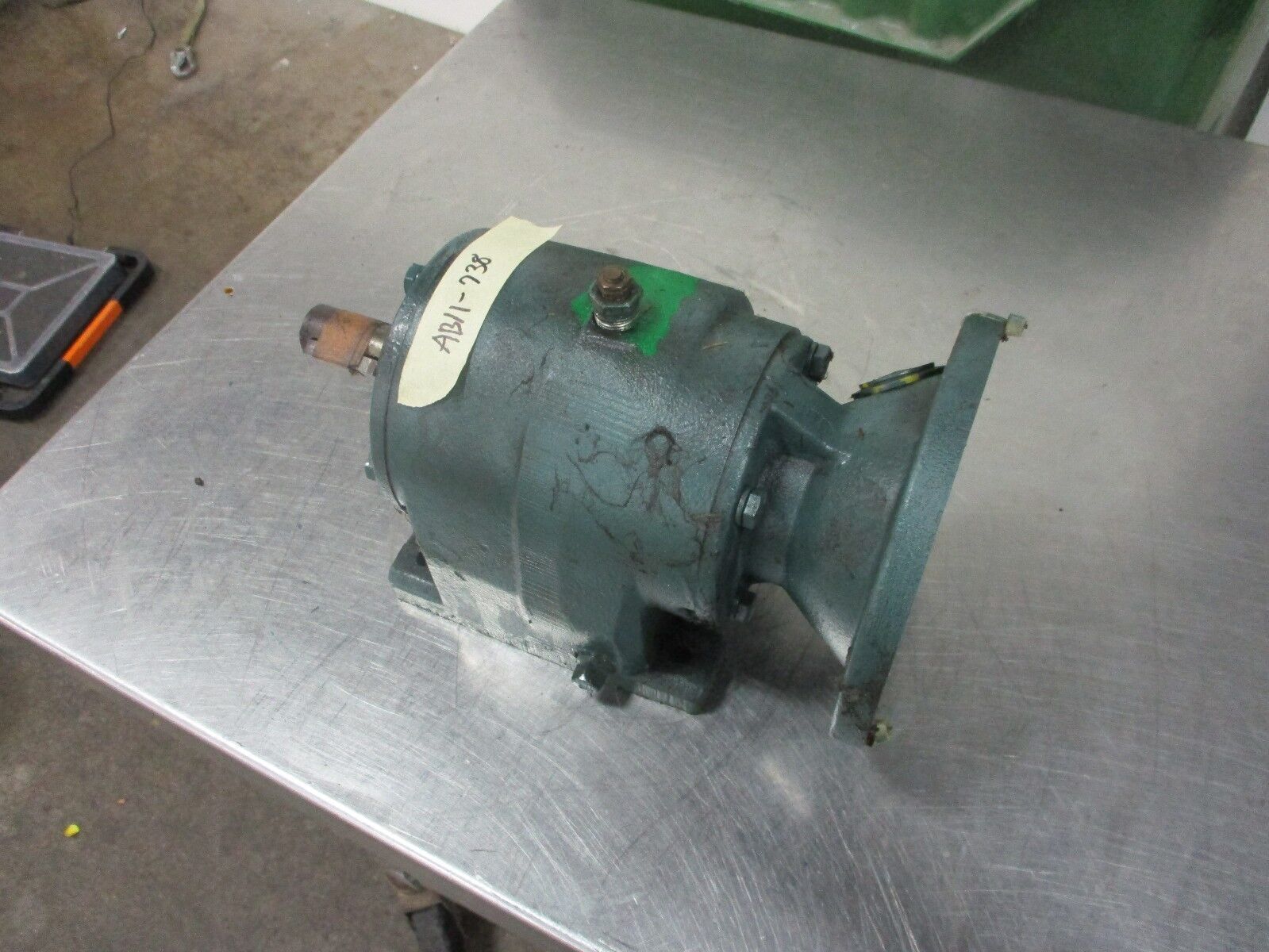 Dodge Gear 5896618001ED 1800RPM In 282RPM Out Ratio: 6.2 Used