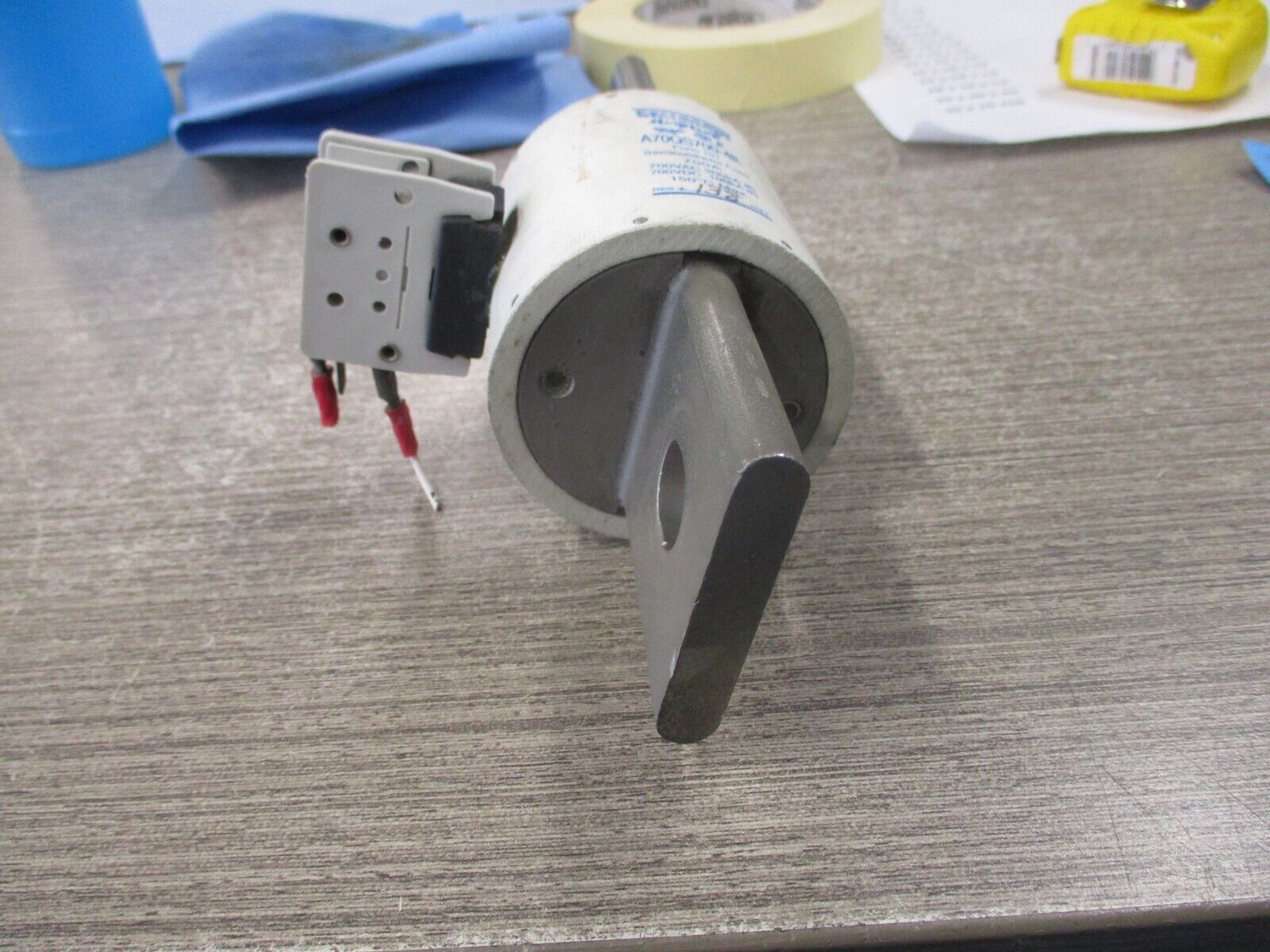 Ferraz Shawmut Amp-Trap Fuse A70QS700-4IL 700A 700V Used