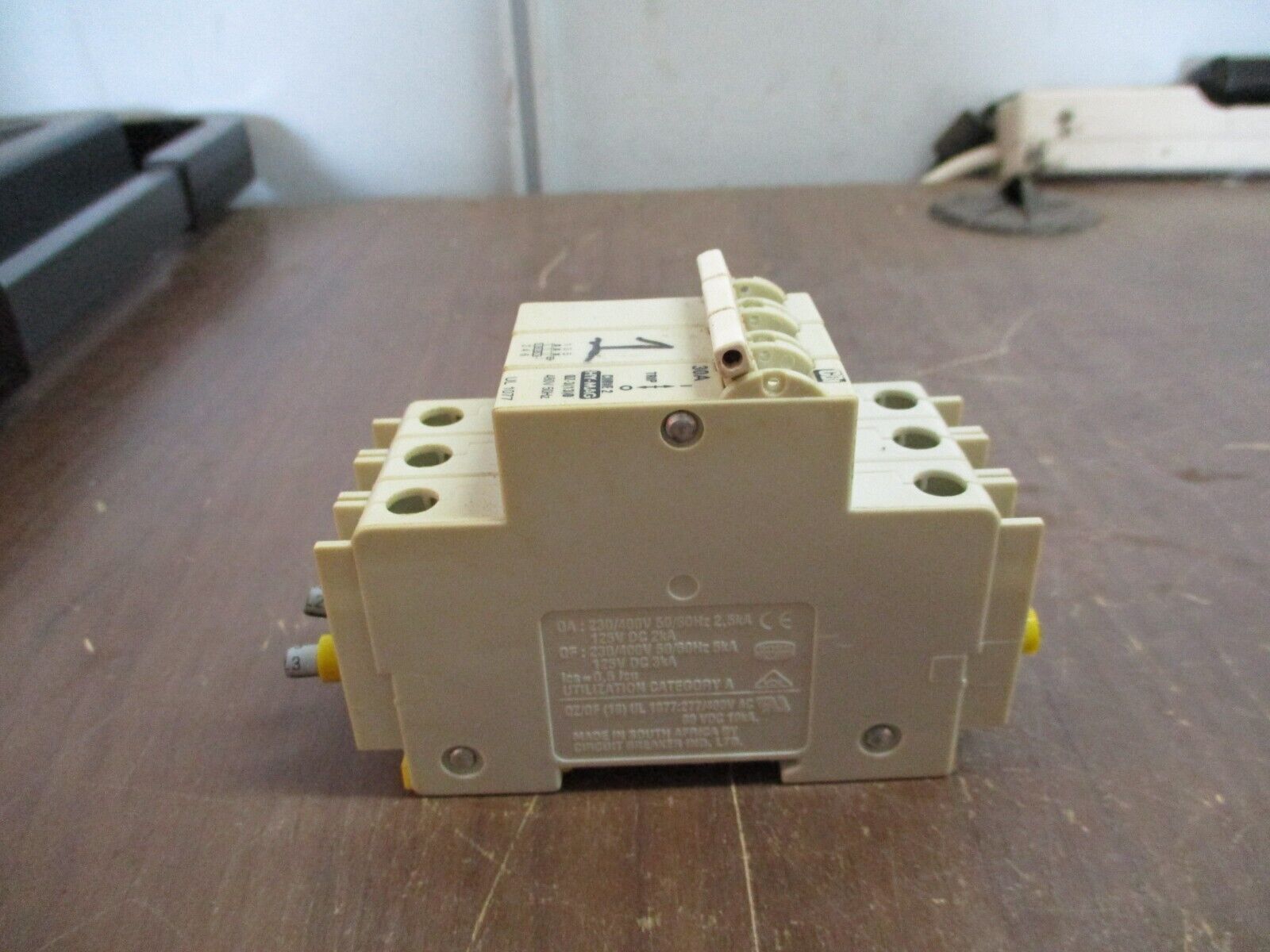 CBi Hy-Mag Circuit Breaker QZ-3(13)D-30 30A 480V 3P Used