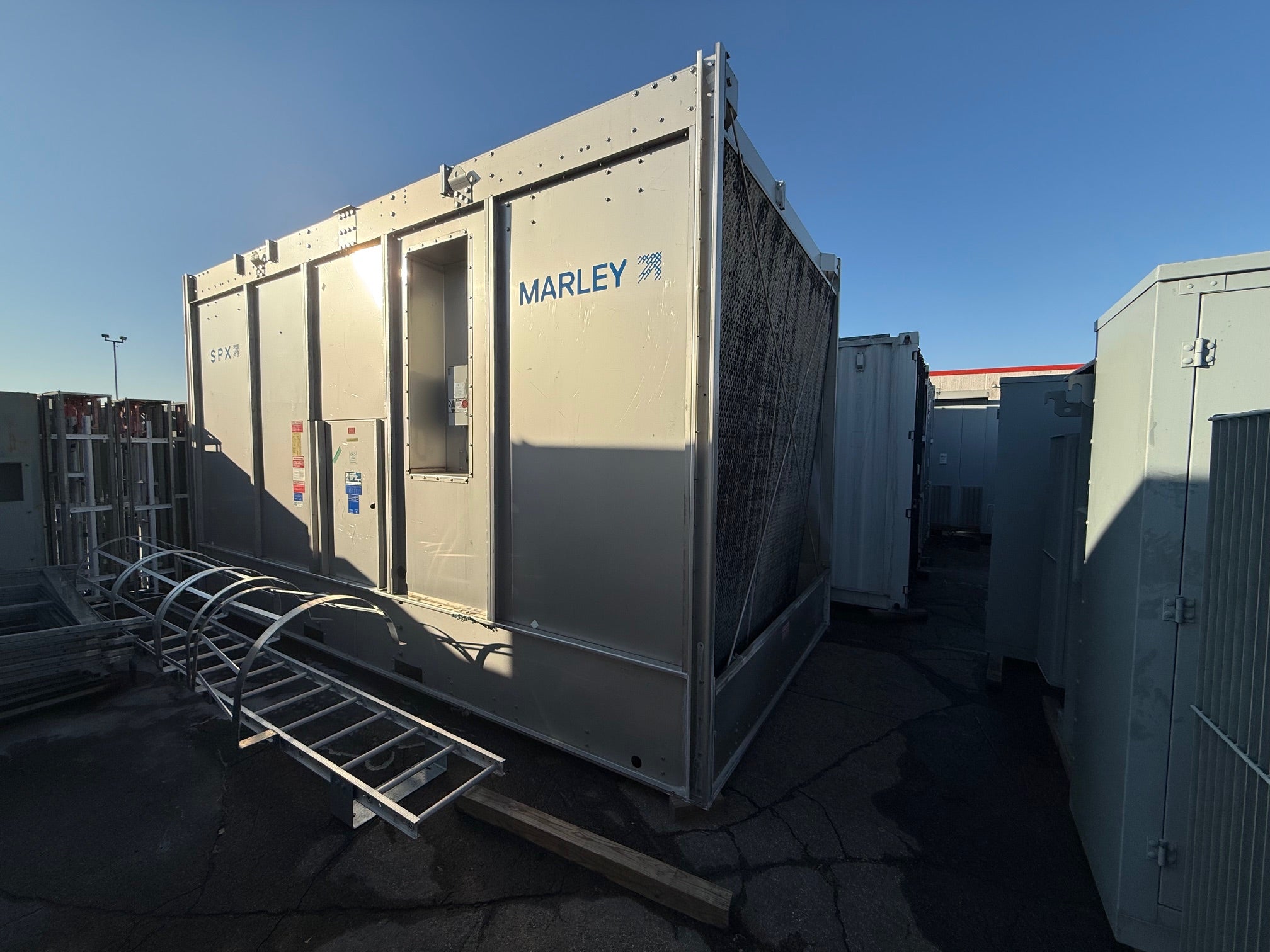 Marley NC8400 CrossFlow Cooling Tower NC8405TAN2SGF 539Ton MFD 2016