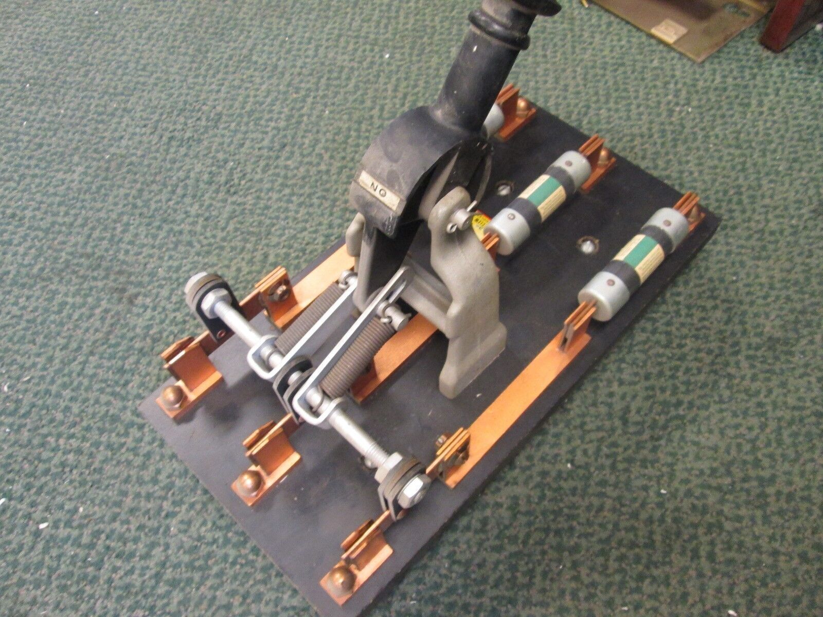 Barkelew Type WAC Dead Front Switch 4433 100A 600V w/100A Fuses *Fuses May Vary*