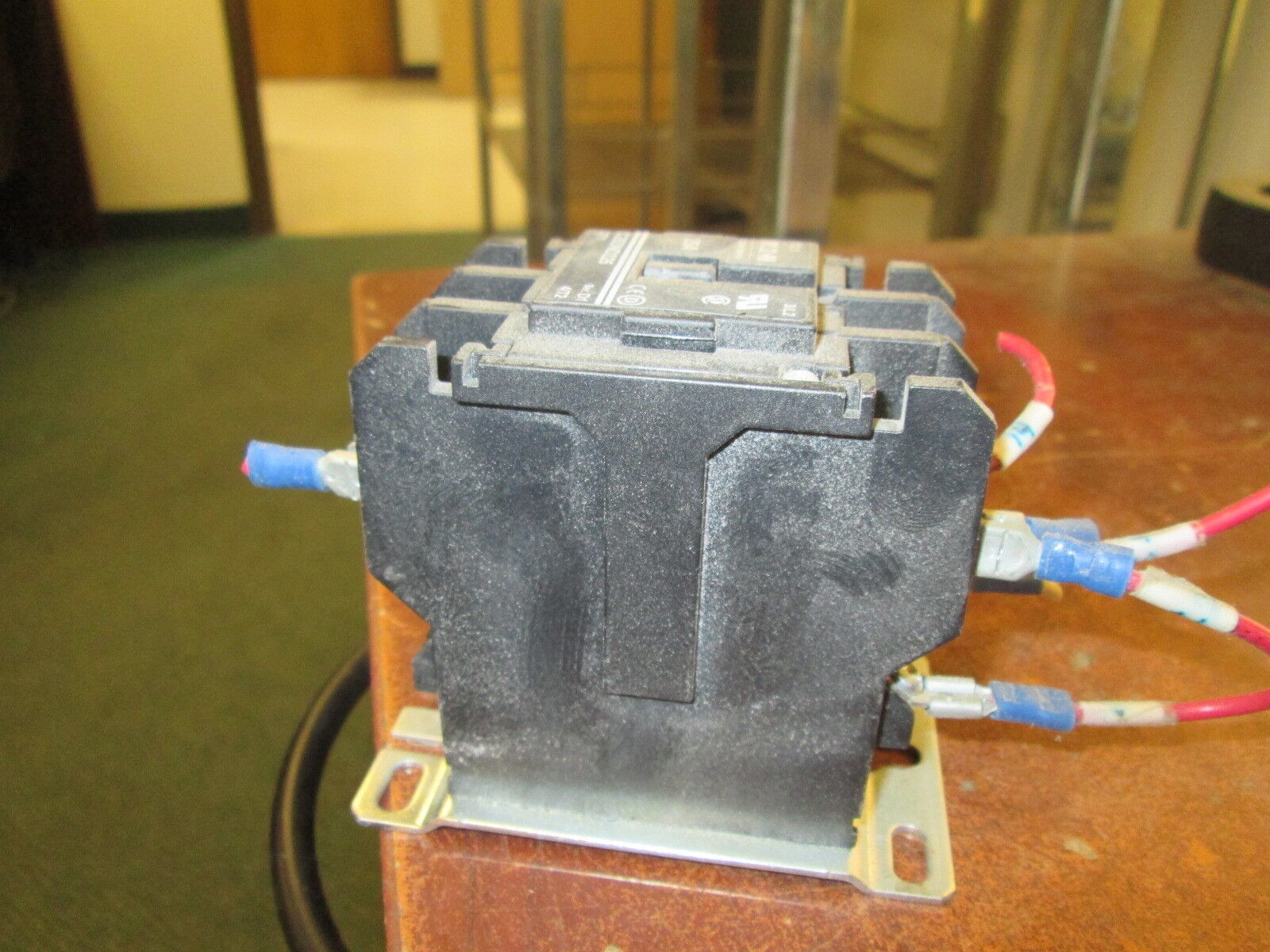 Eaton Contactor C25DND225 120V Coil 25A Used