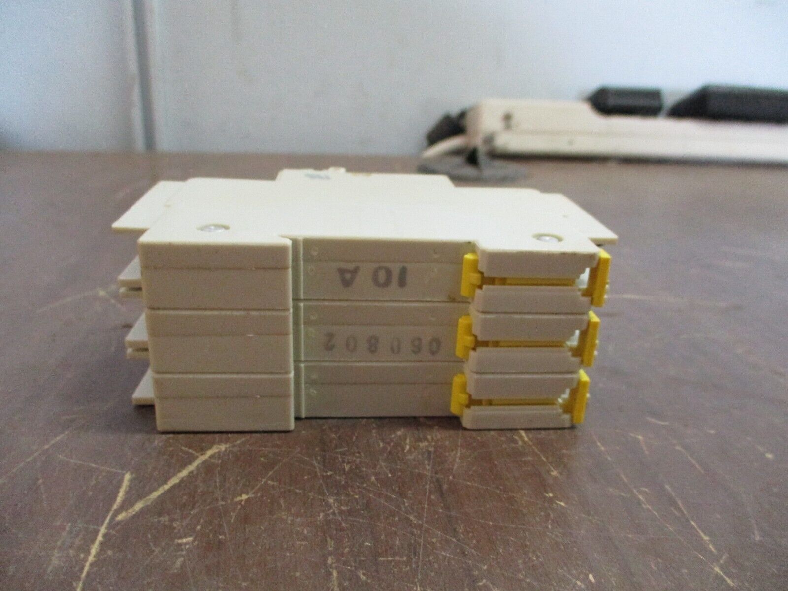 CBi Hy-Mag Circuit Breaker QZ-3(13)D-10 10A 480V 3P Used