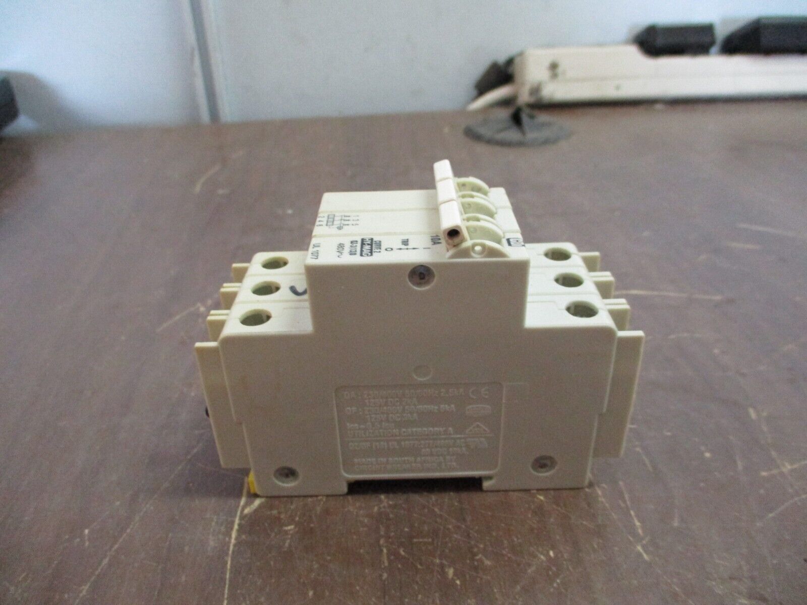 CBi Hy-Mag Circuit Breaker QZ-3(13)D-10 10A 480V 3P Used