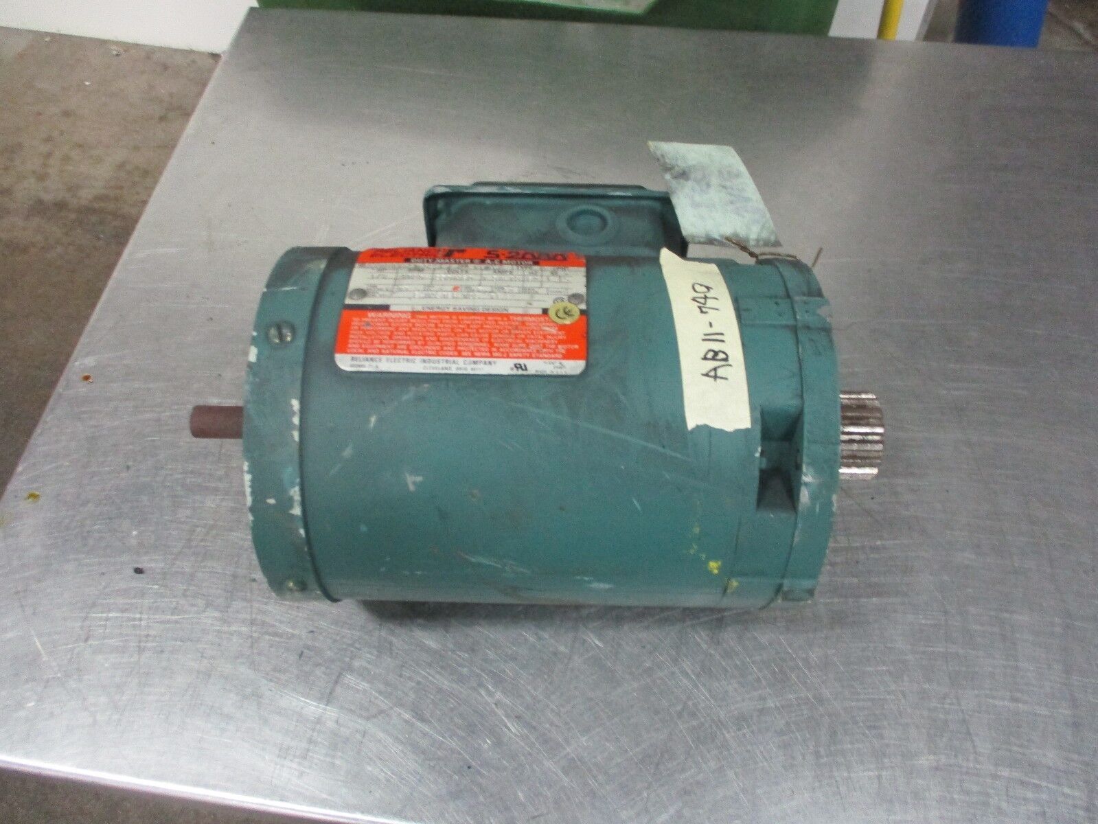 Reliance Duty Master AC Motor B79B4135M-ZZ 1/2HP 1800RPM FR:FB56C 230/460V Used