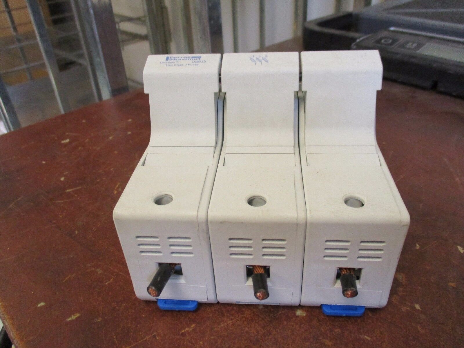 Ferraz Shawmut Fuse Holder US6J3 60A 600V 3P Used