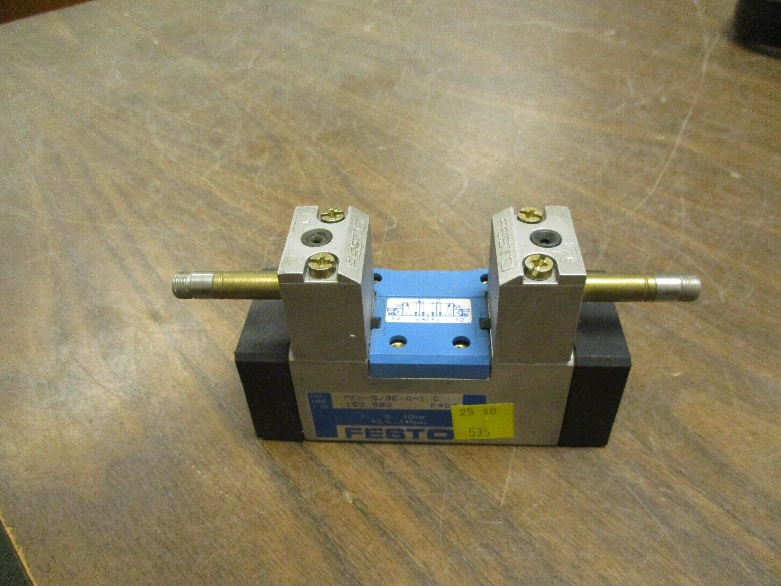 Festo Solenoid Valve MFH-5/3E-D-1 C 5...145PSI Used