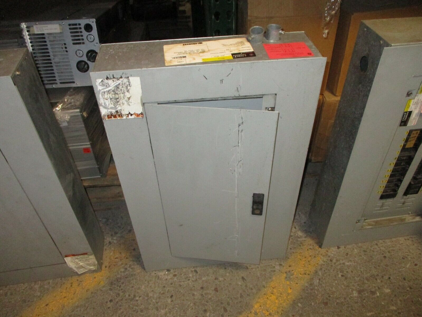 GE Main Breaker Circuit Breaker Panel AQF3241ATX 100A Main 125A Max 208Y/120V