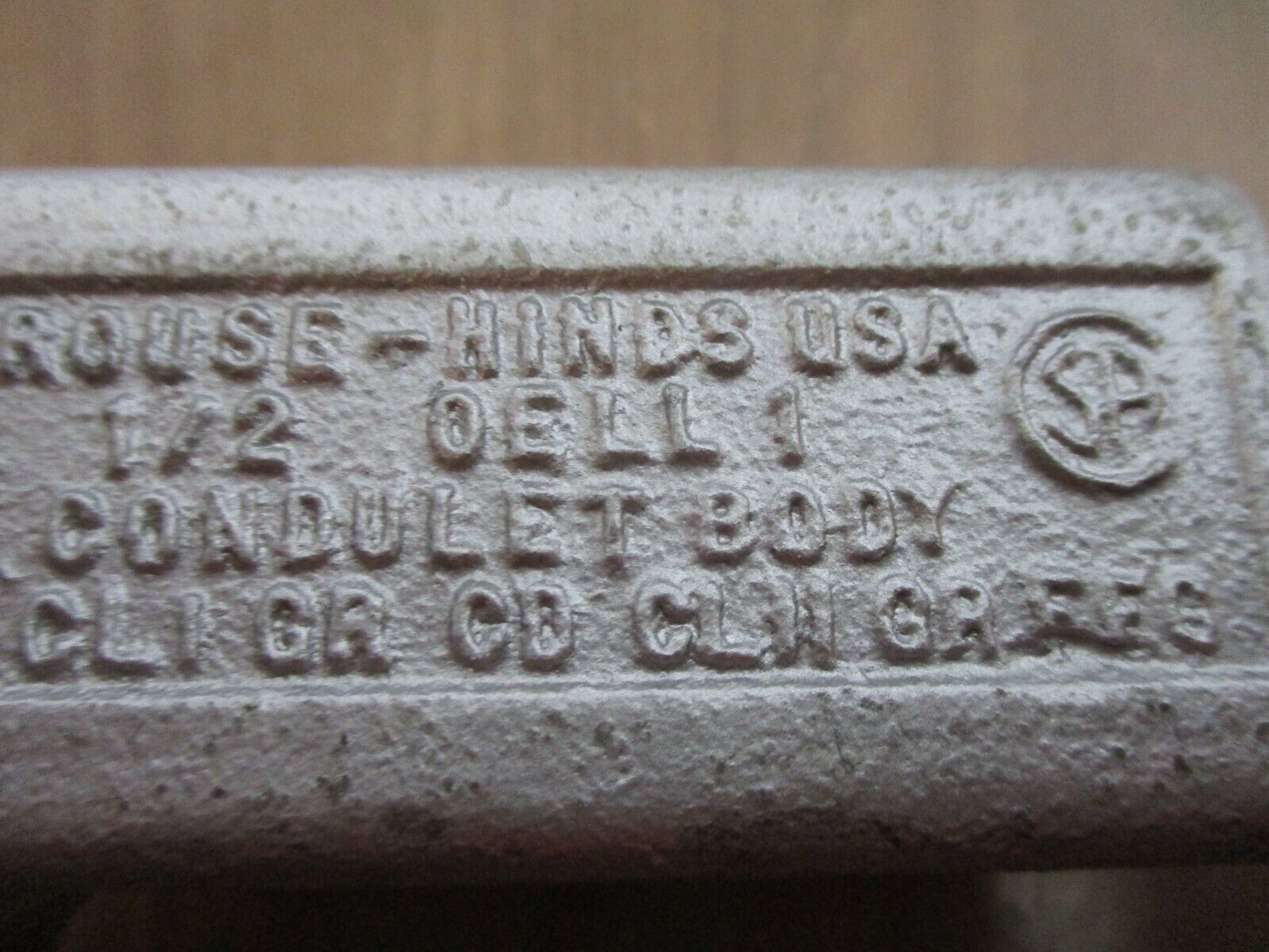 Crouse-Hinds Conduit Body w/ Cover OELL1 Size: 1/2" For Hazardous Locations Used