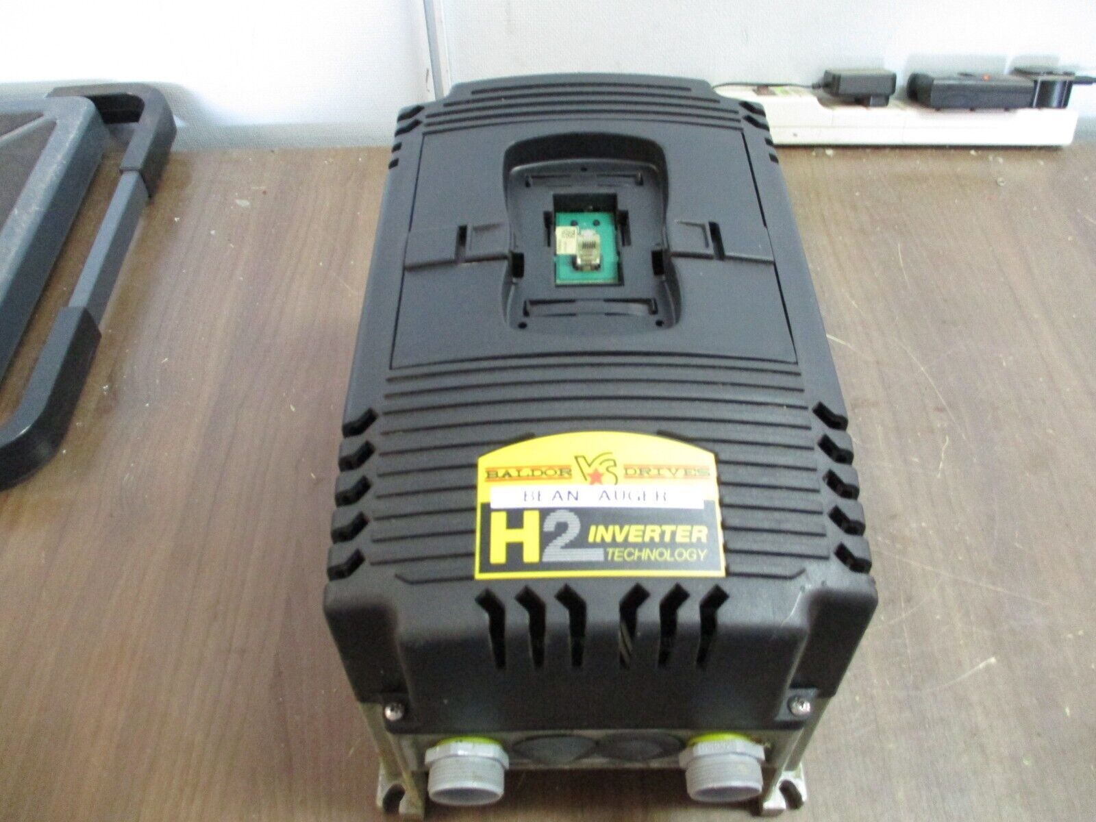 Baldor VS H2 AC Drive VS1SP22-1B 3HP 3Ph *No Keypad* Used