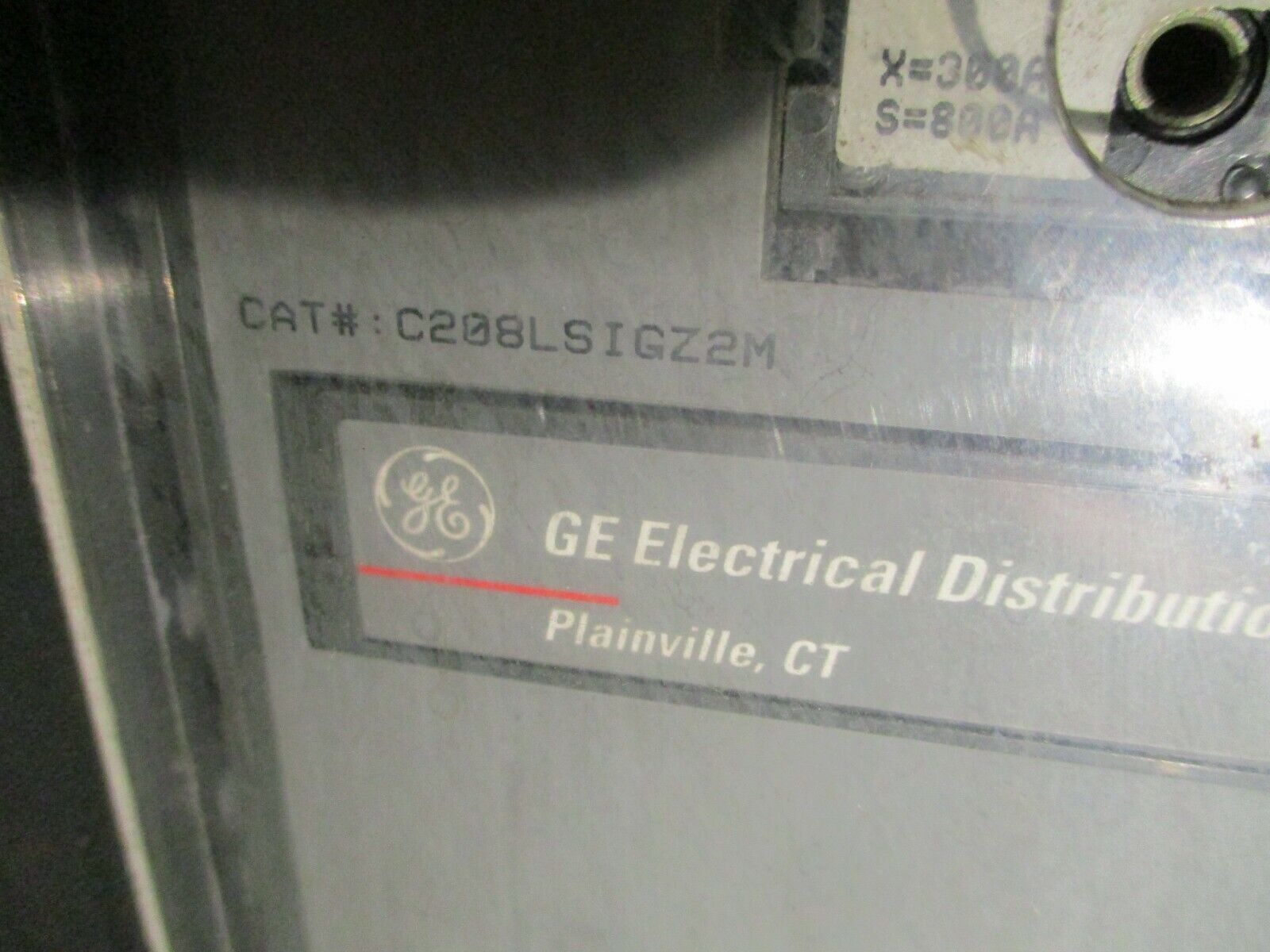 GE Power Break Circuit Breaker THC88TTZR 300A Rating Plug w/ Trip Used