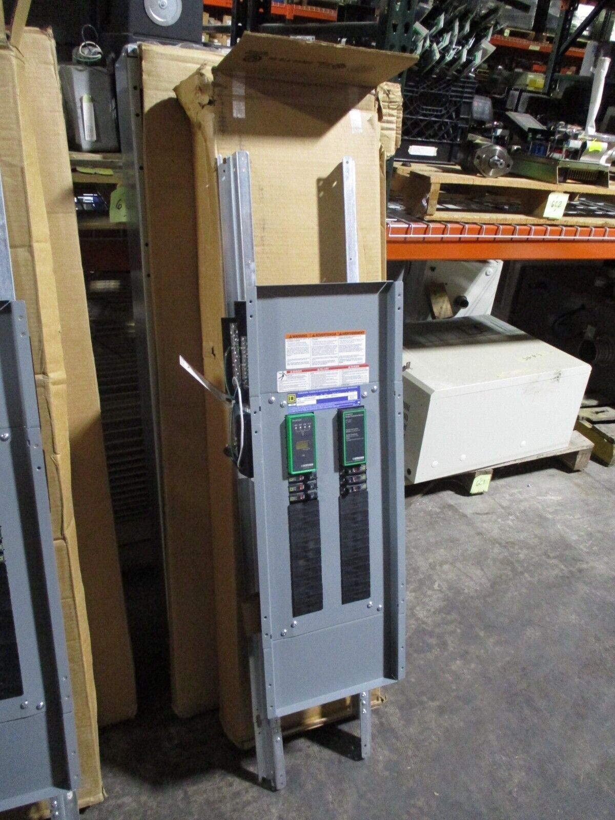 Square D NQOD Panelboard Interior w/ Box & Cover 12417700710010001 400A 3Ph 4W