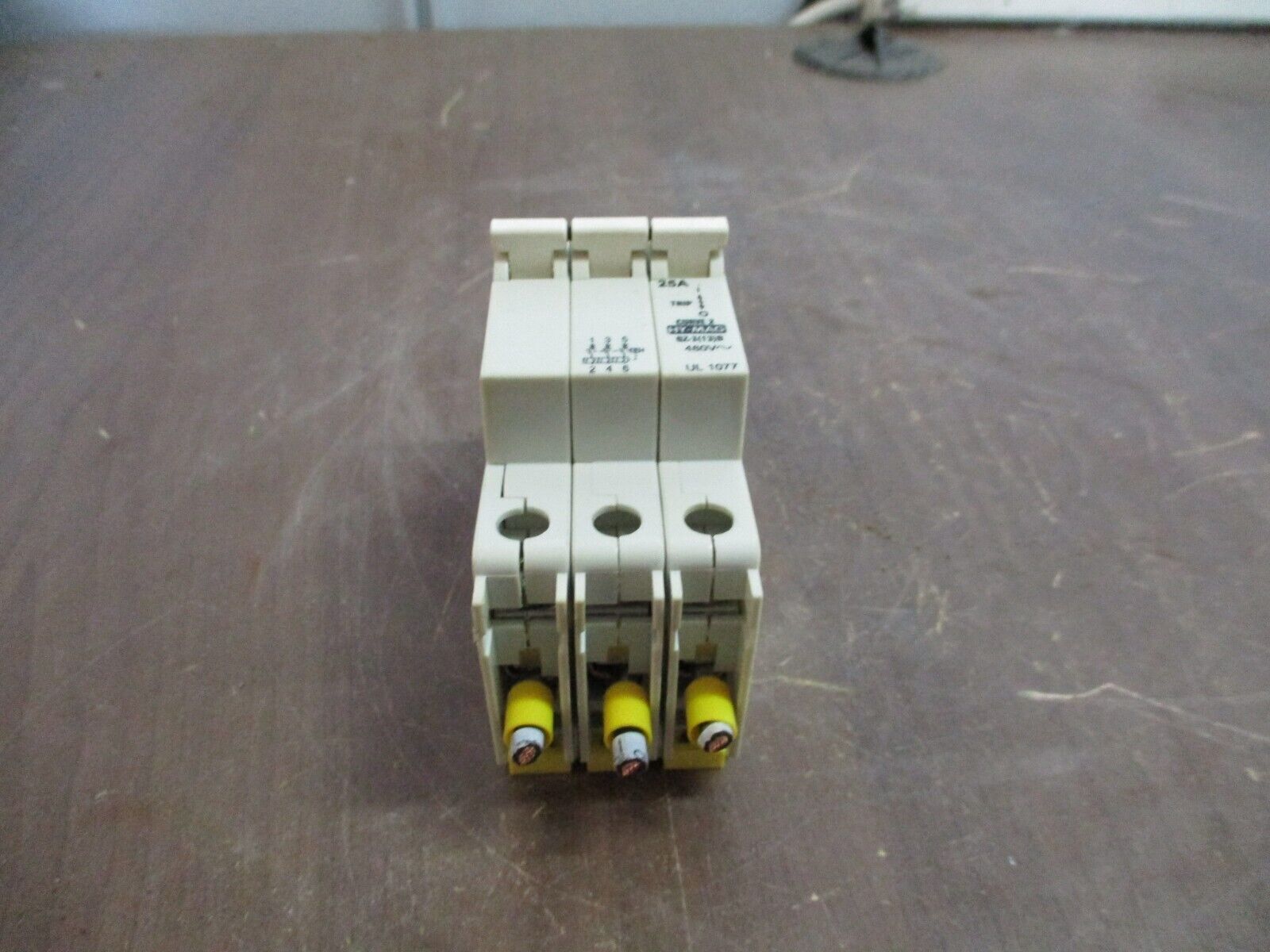 CBi Hy-Mag Circuit Breaker QZ-3(13)D-25 25A 480V 3P Used