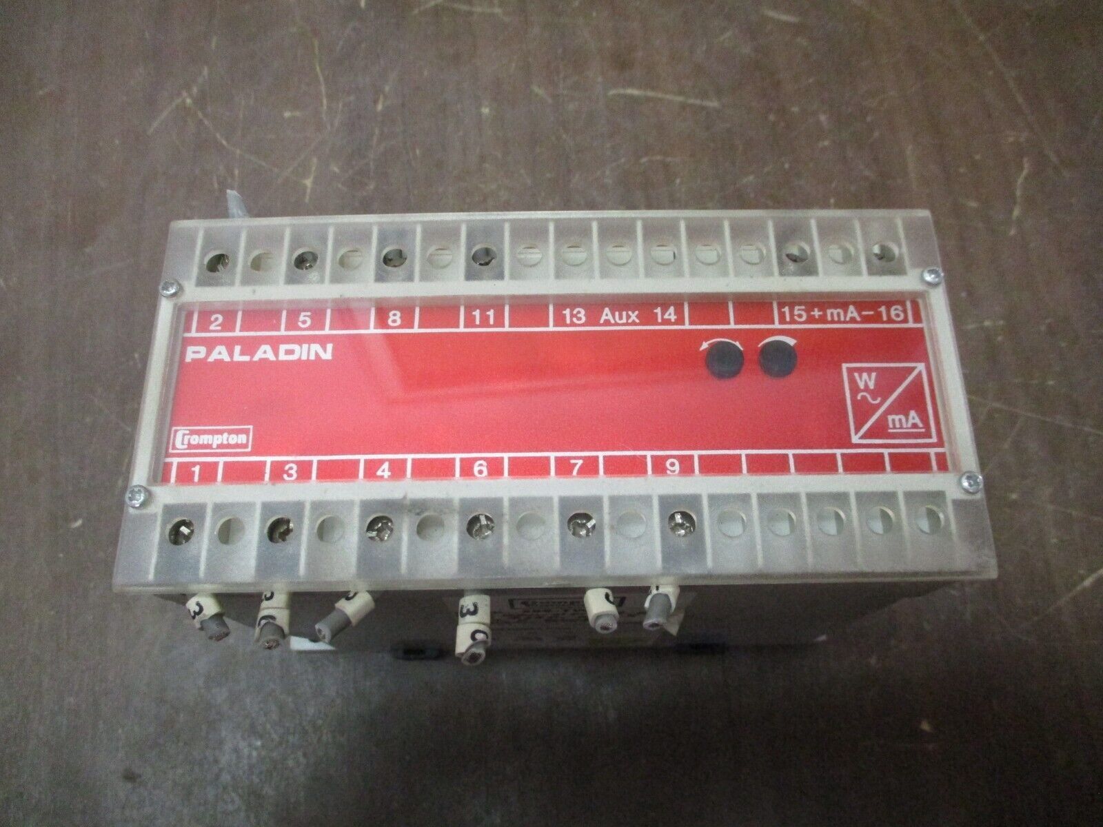 Crompton Paladin Transducer 256-TWNU-QQHG-C6-VE 120V PT: 288:120 CT: 2500:5 Used