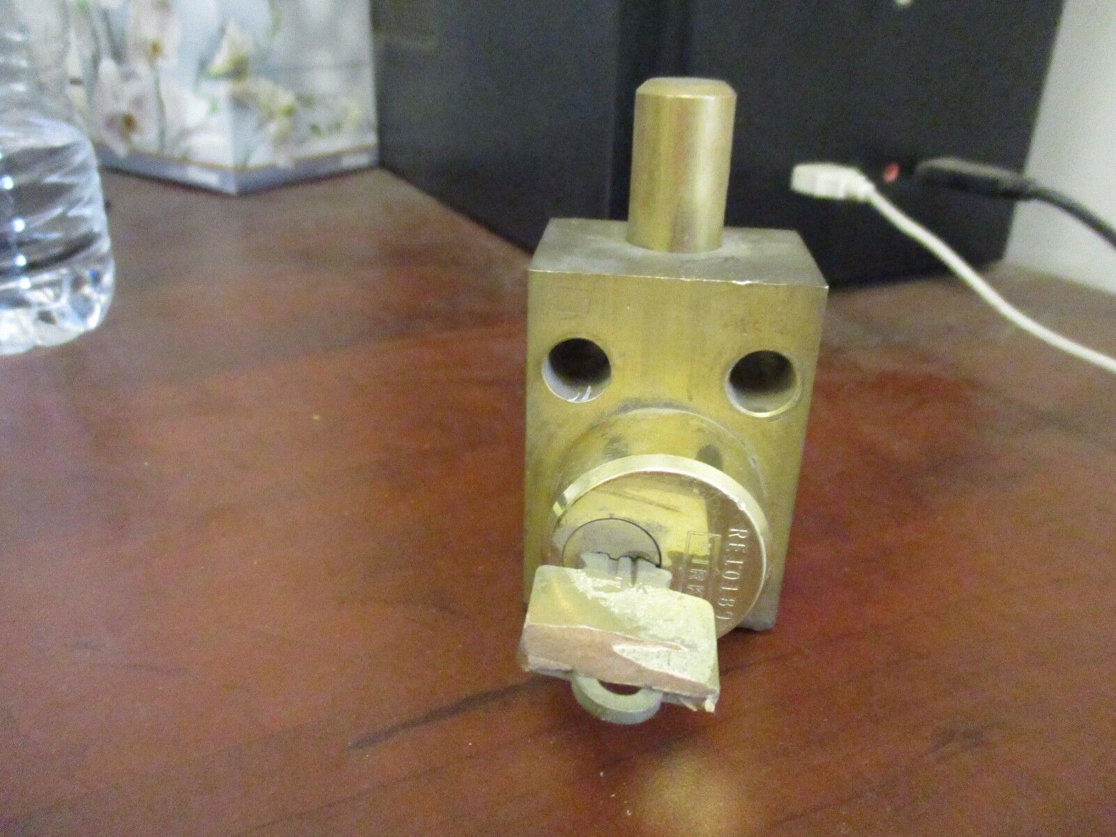 Kirk Interlock 45-78455 Stab Length: 1"-1.8" Used