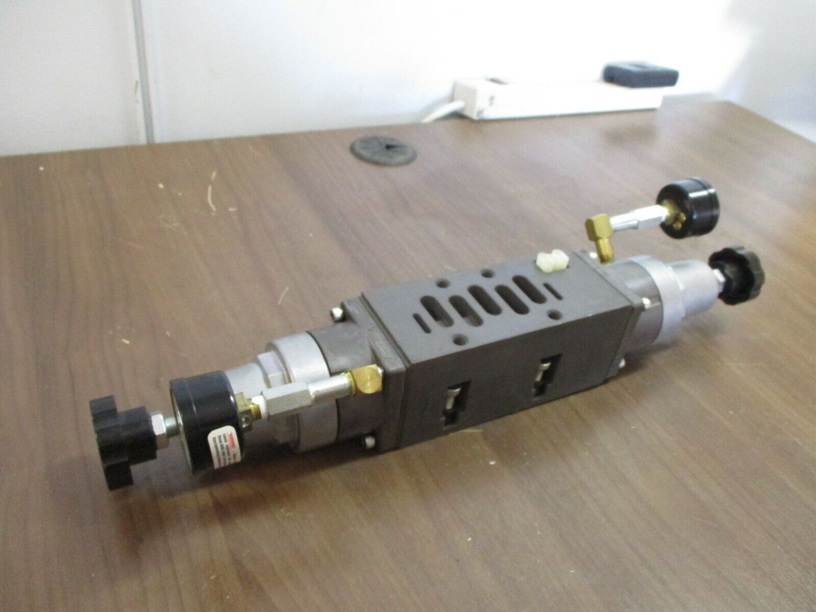 Ross Interposed Regulator 970N91 New Surplus