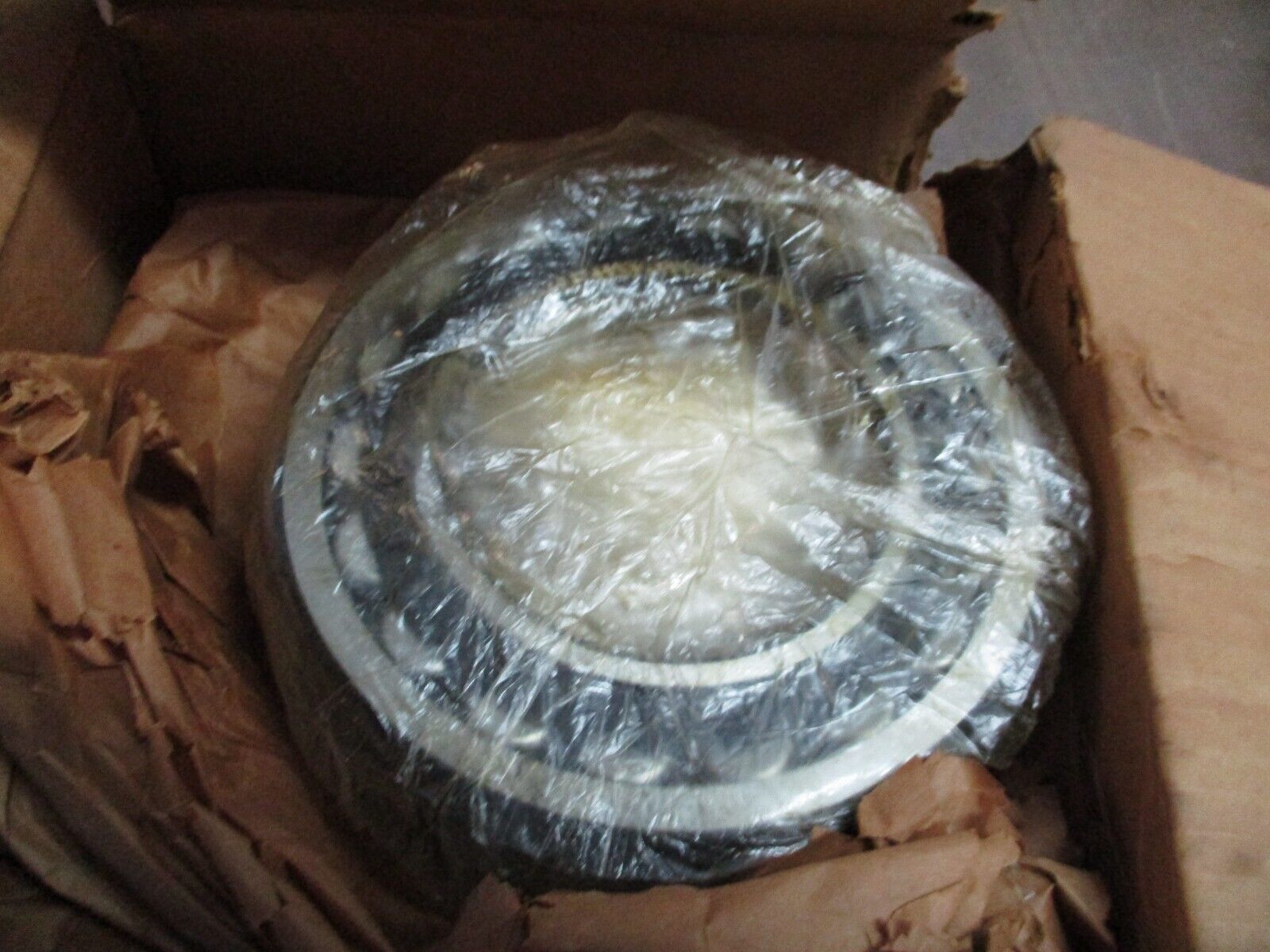 Cooper Bearing 00905319 0001 New Surplus