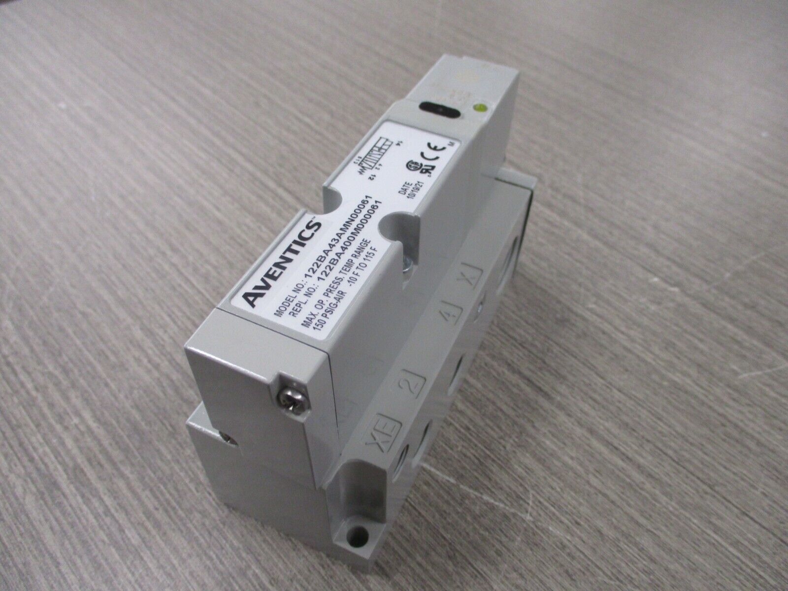 Numatics Solenoid Valve 122BA43AMN00061 New Surplus