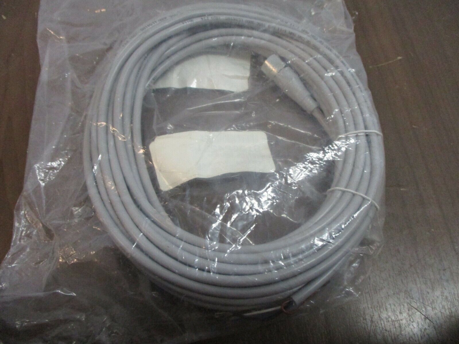 ifm efector Connecting Cable w/ Socket E18110 M12 Connector New Surplus