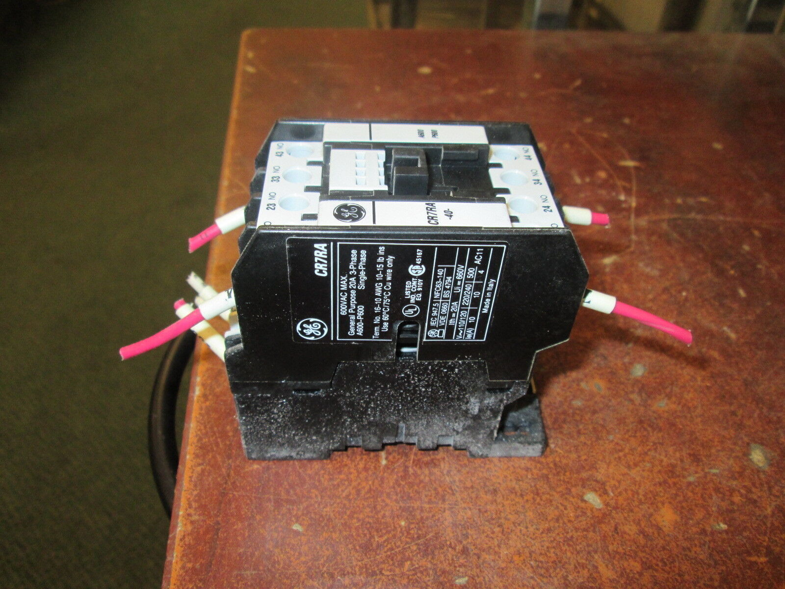 GE Contactor CR7RA 120V Coil 20A 600V Used