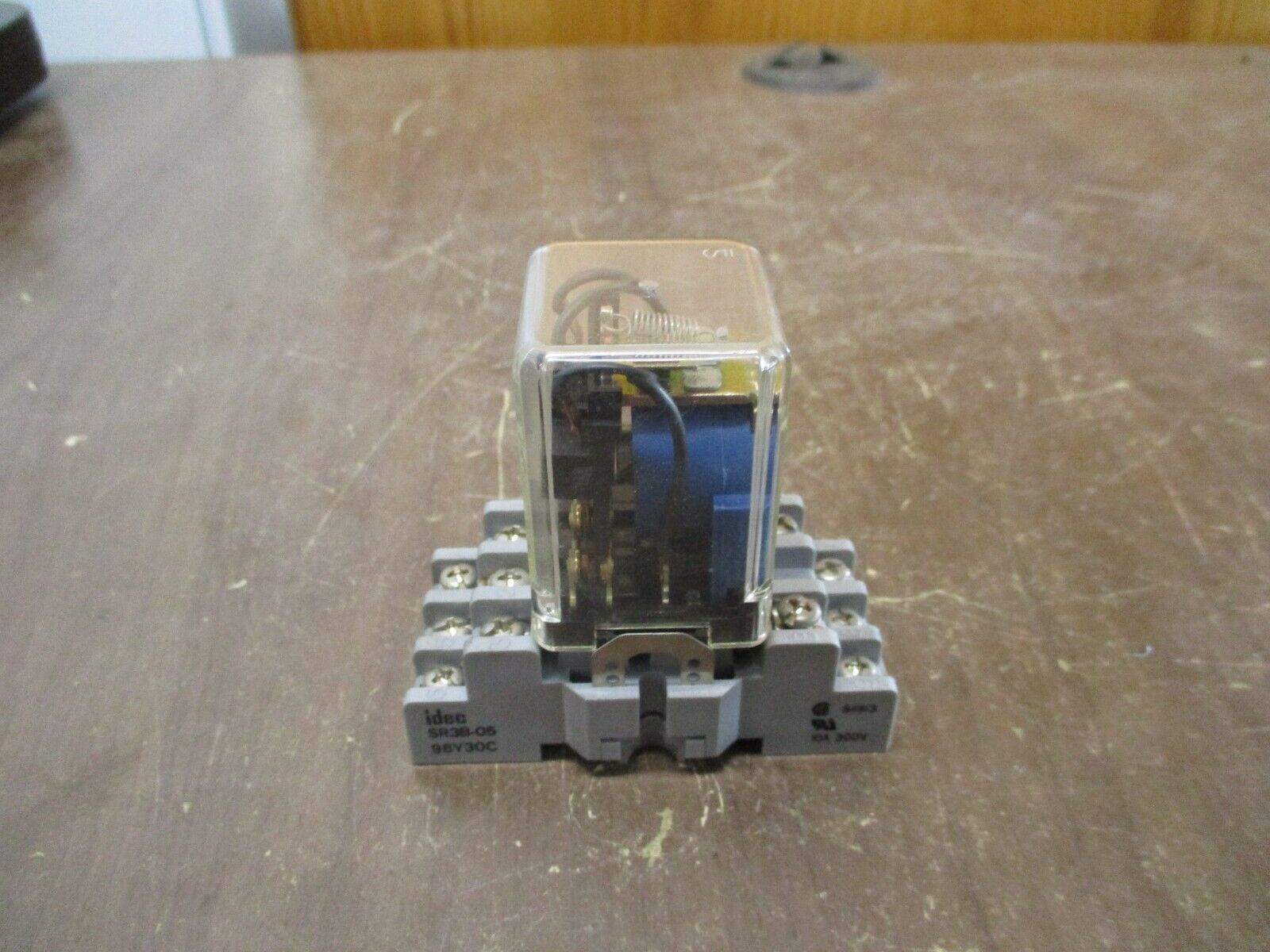 Deltrol Controls Relay 166 3PDT 24VDC Coil w/ Base Used