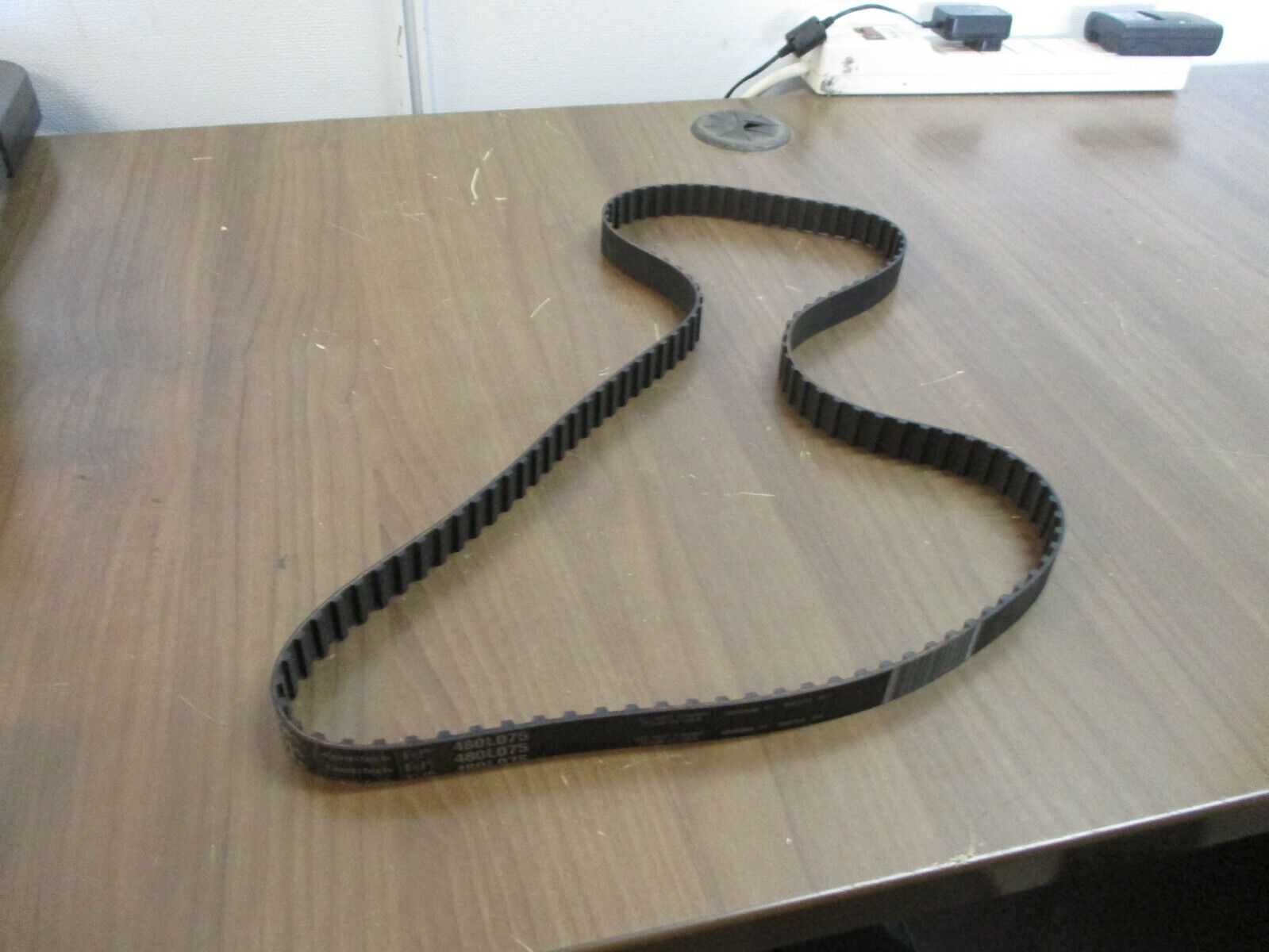 Continental ContiTech Timing Belt 480L075 *No Box* New Surplus