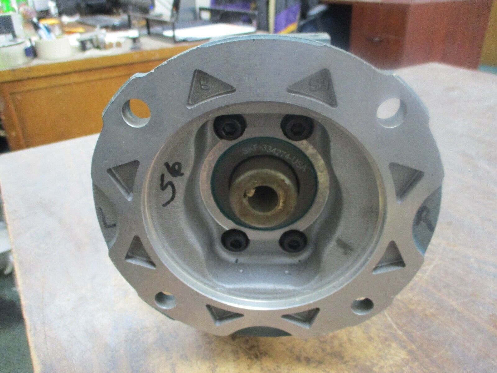 Dodge Tigear 2 Reducer 20Q30LR56 Ratio 30:1 0.96HP IN 802lb-in Torque Out Used