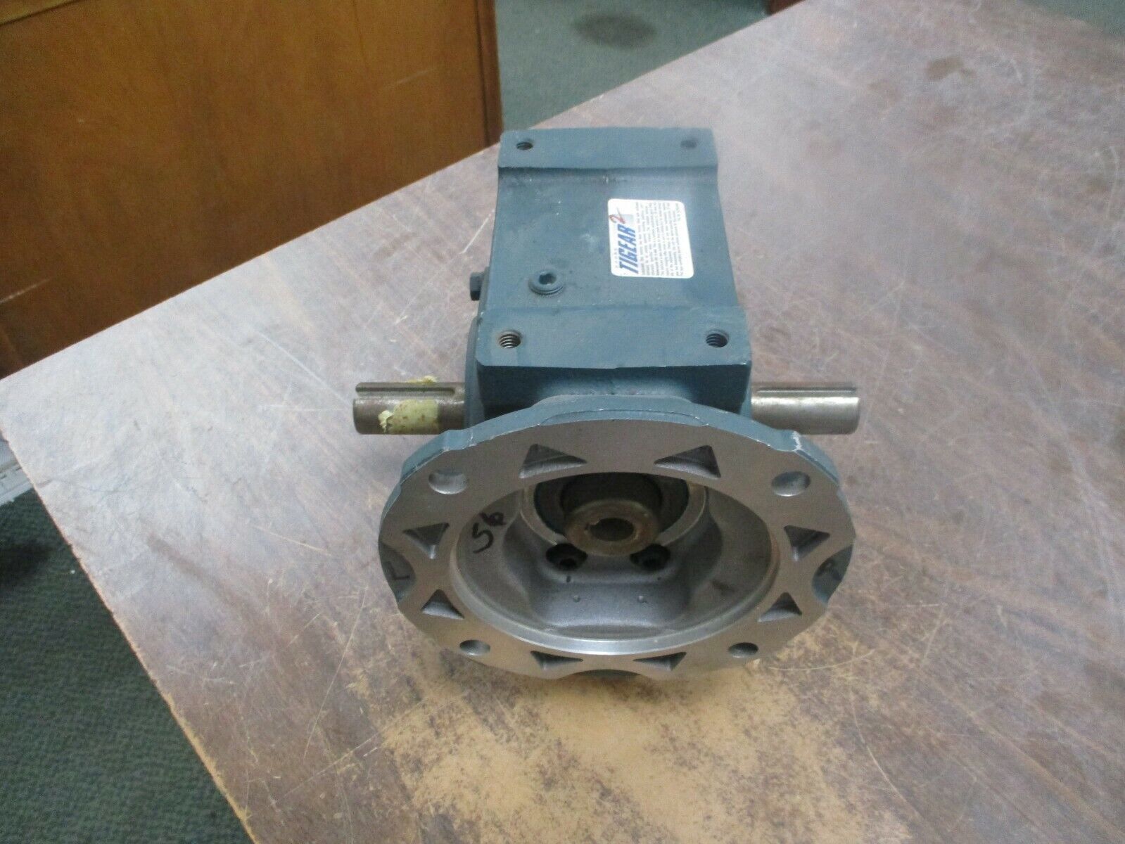 Dodge Tigear 2 Reducer 20Q30LR56 Ratio 30:1 0.96HP IN 802lb-in Torque Out Used