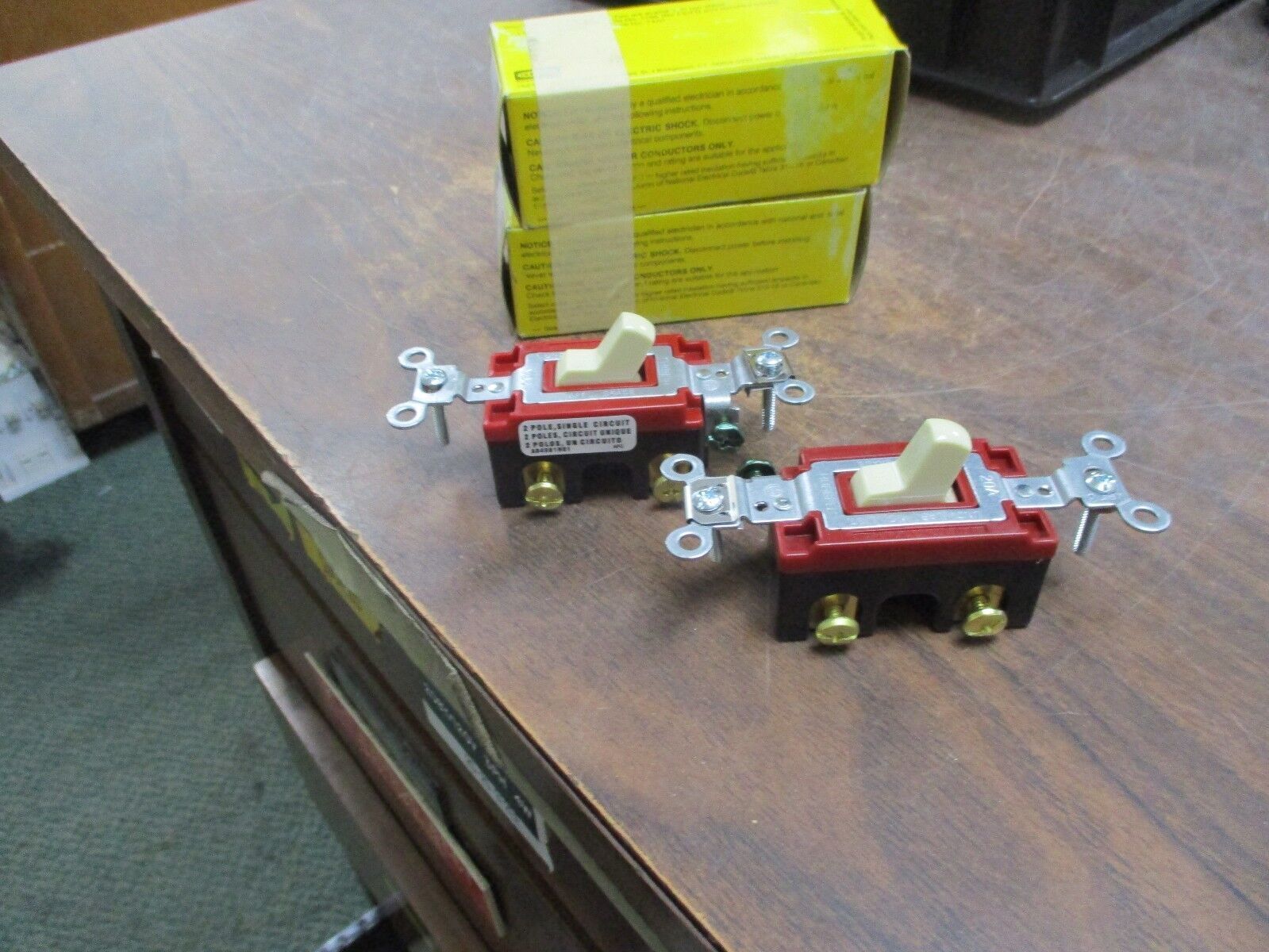 Hubbell 1222I Toggle Switch *Set of 2* New Surplus