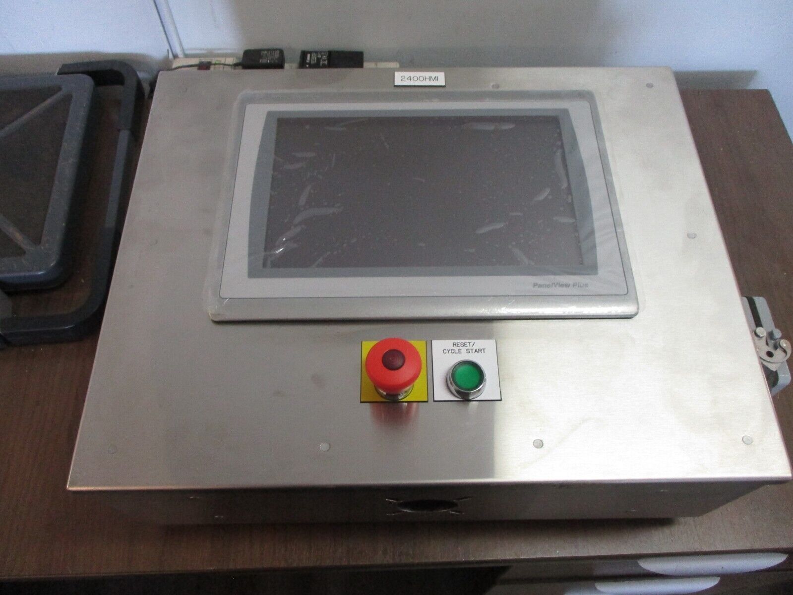 Allen-Bradley Enclosed Panelview Plus 7 2711P-T12W22D9P Ser. A *No Box*