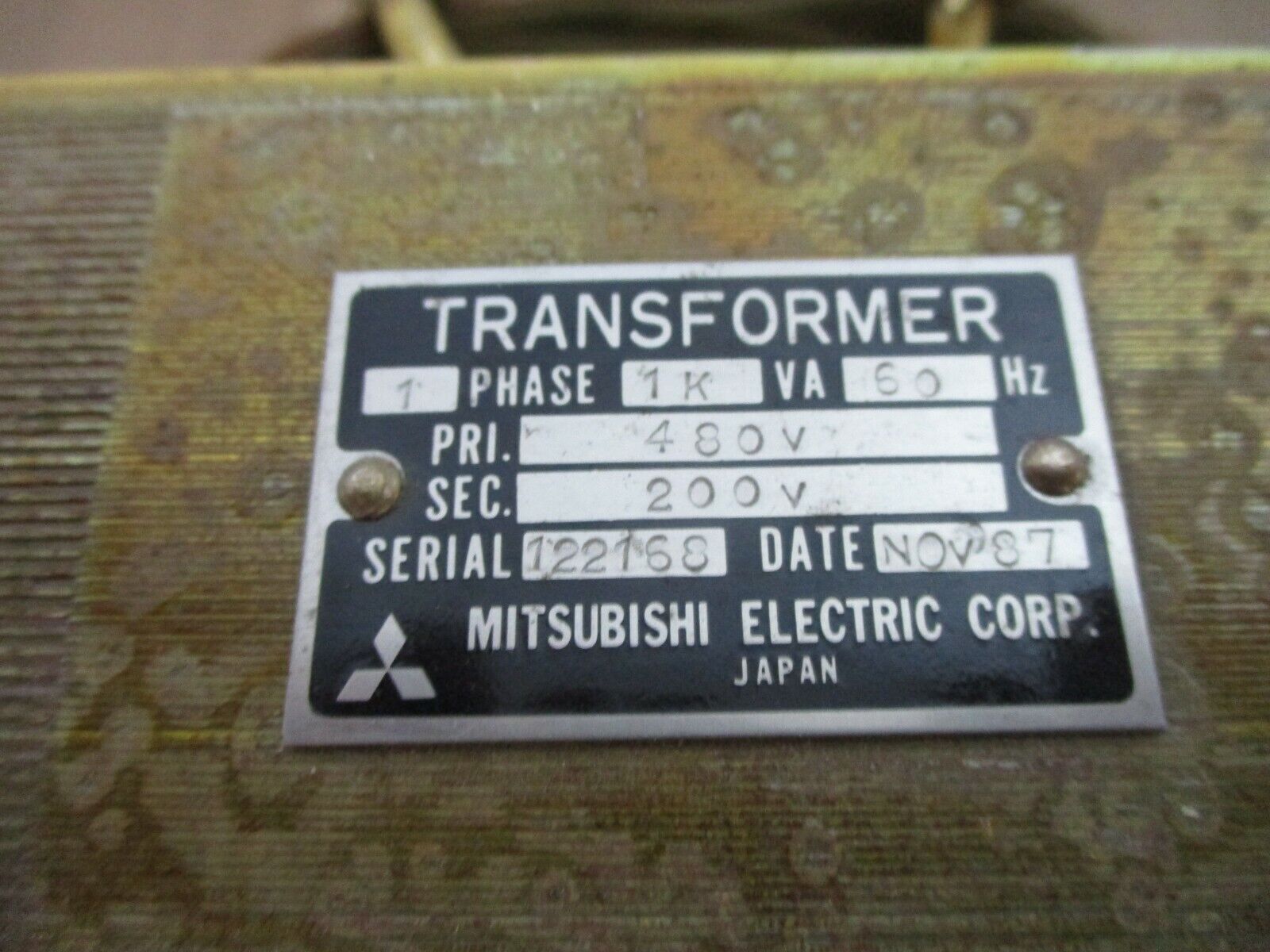 Miitsubishi Transformer A450 1kVA Pri: 480V Sec: 200V 60Hz 1Ph Used