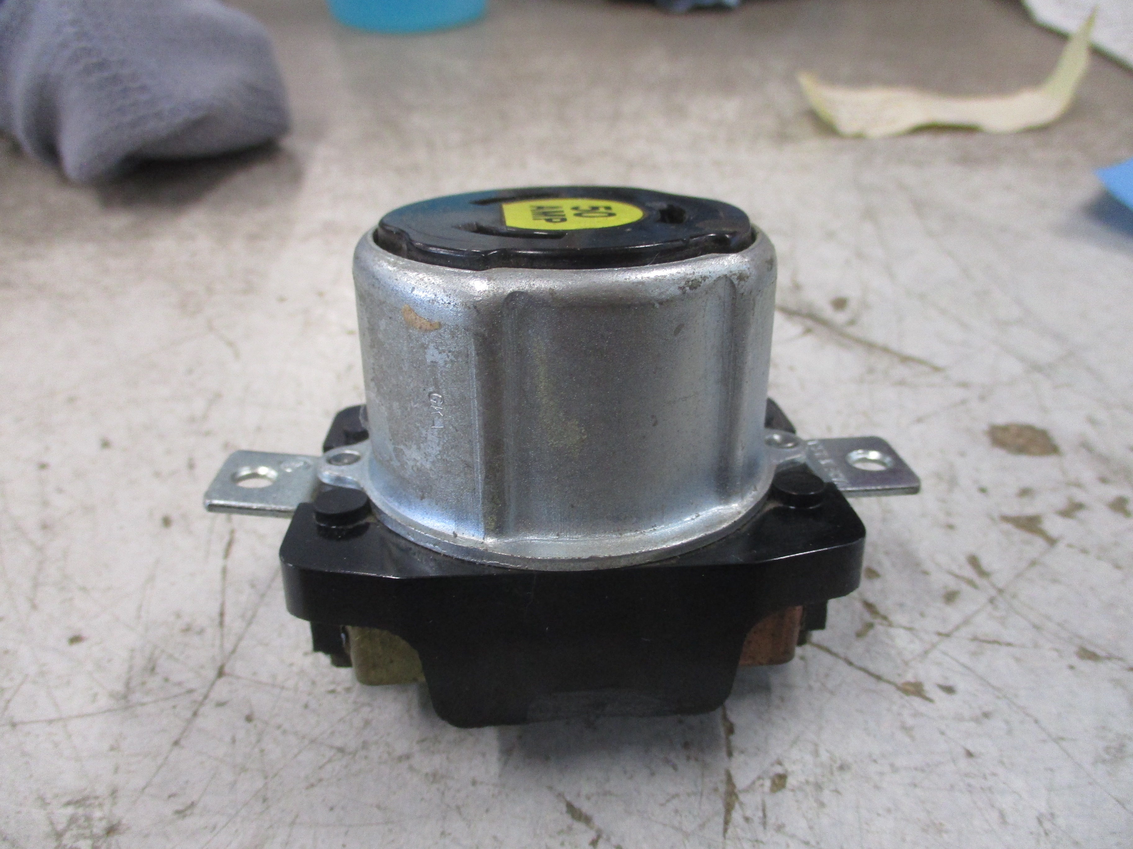Hubbell Twist Lock Receptacle 50A Used