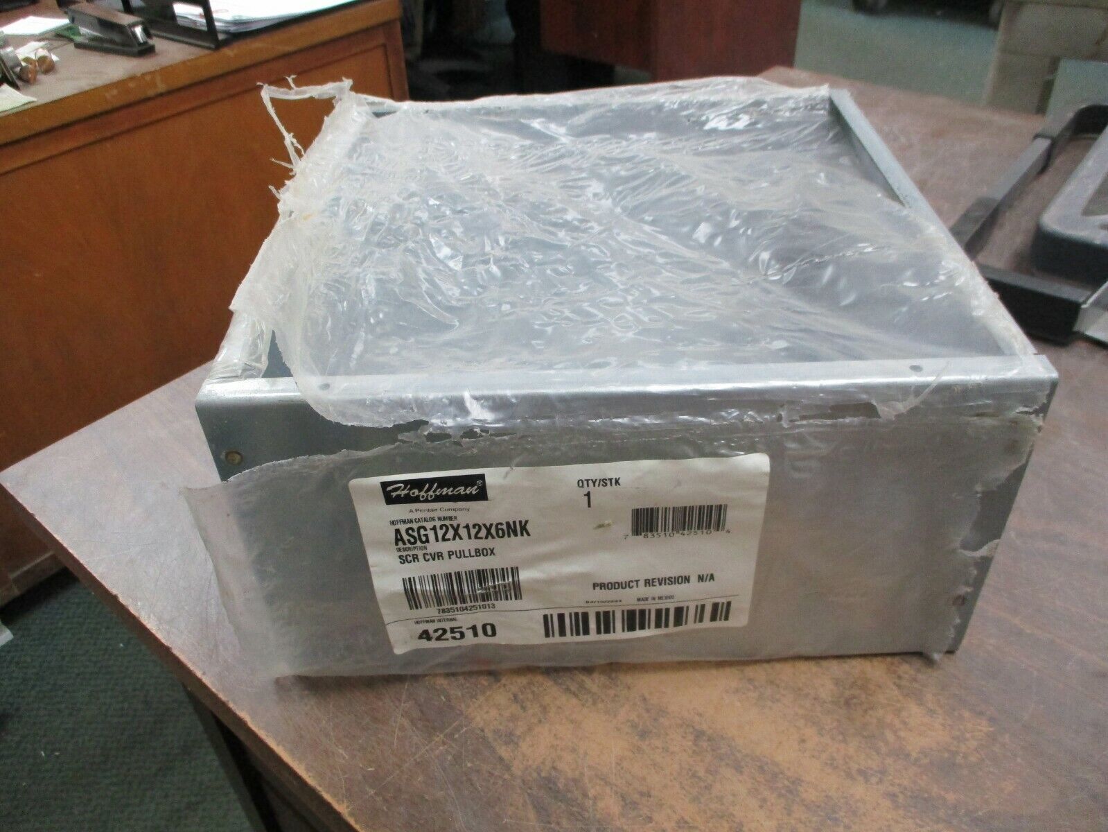Hoffman SCR CVR Pullbox ASG12X12X6NK Size: 12x12x6" New Surplus