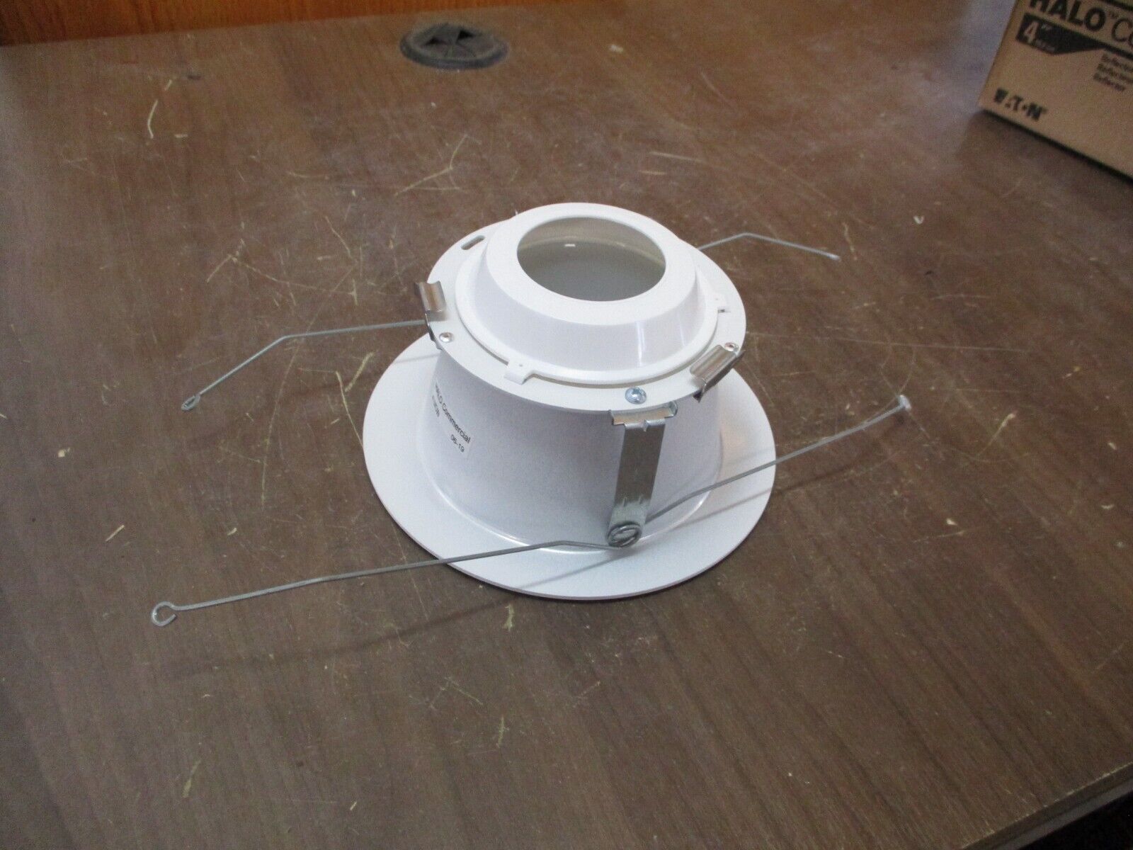 Eaton Halo Commercial Medium Downlight Reflector 41MDW 4" Lens Self Flange