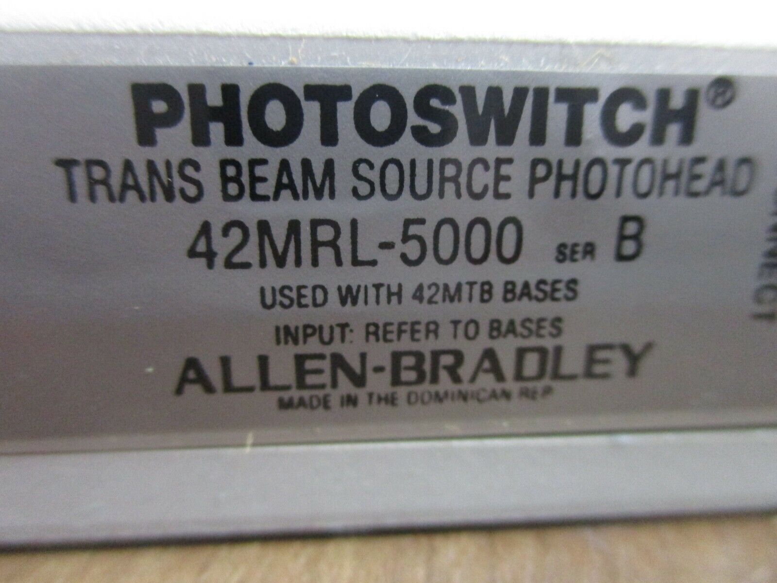 Allen-Bradley Photoswitch Trans Beam Source Photohead 42MRL-5000 Ser. B