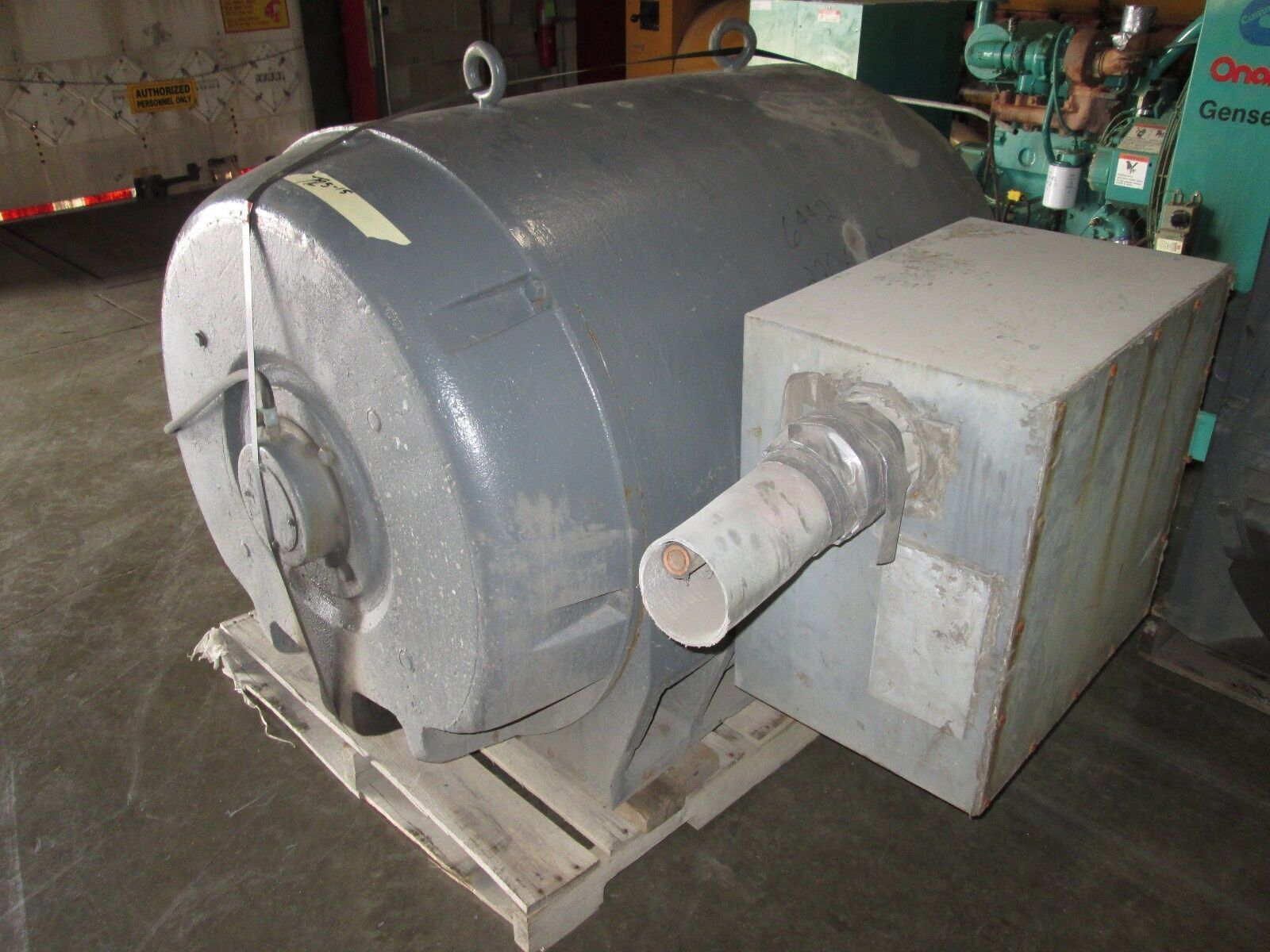Allis-Chalmers Motor 1-5115-07383-3-1 1000HP 1200 RPM's 3020S8 Frame 2300V