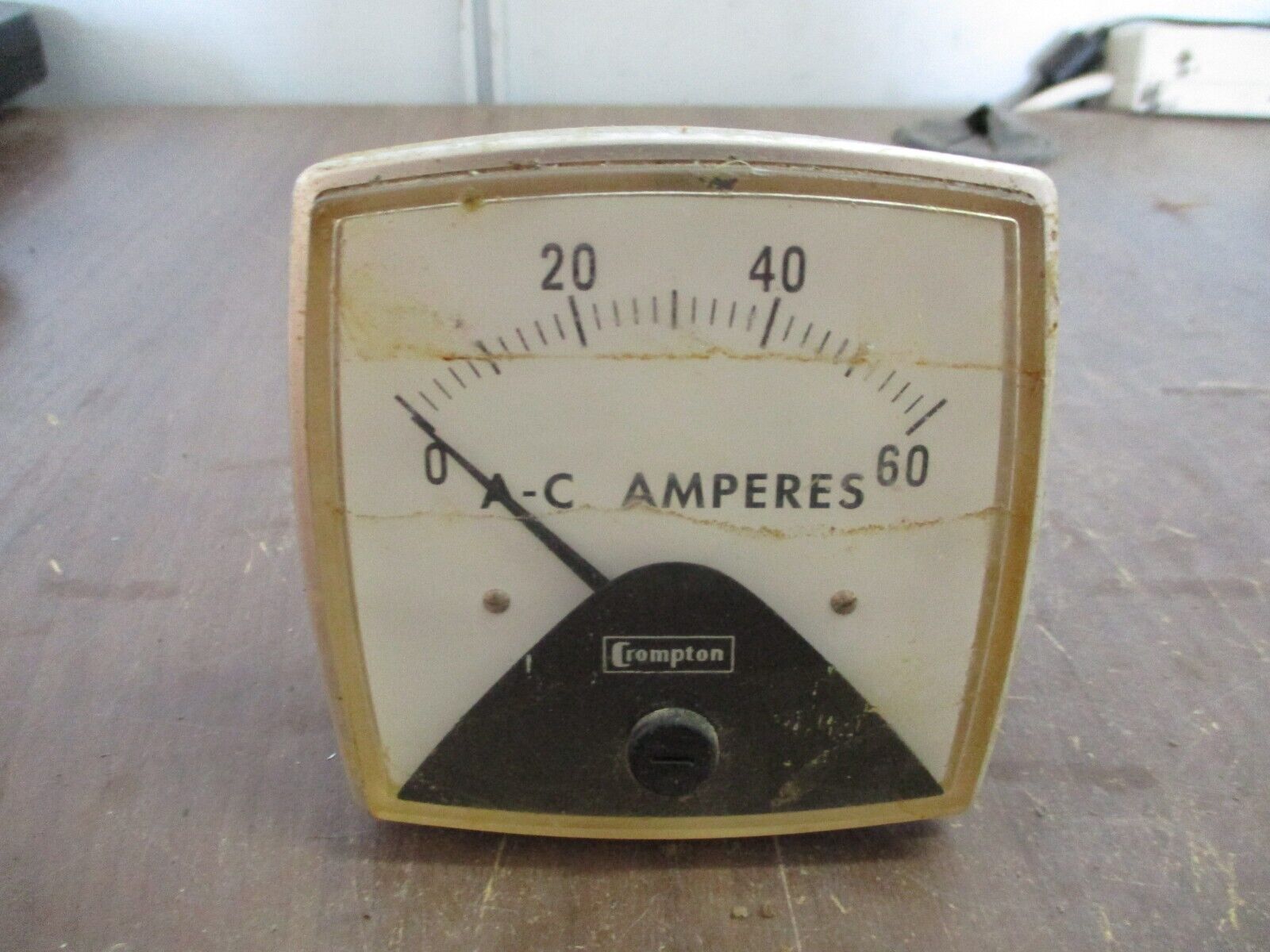 Crompton / Process Measurement AC Ammeter 016-02AAHFNW Range: 0-60A Used
