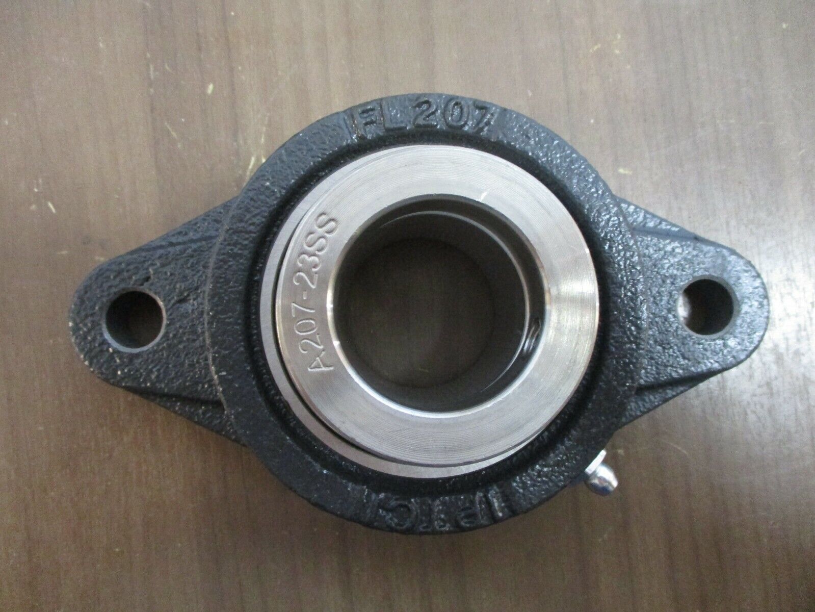 IPTCI Eccentric Locking 2-Bolt Flange SNAFL 207 23 1 7/16" Stainless / Cast Iron