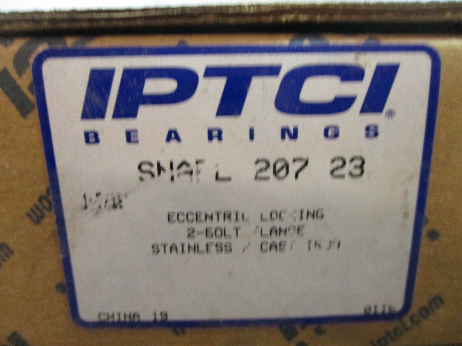 IPTCI Eccentric Locking 2-Bolt Flange SNAFL 207 23 1 7/16" Stainless / Cast Iron