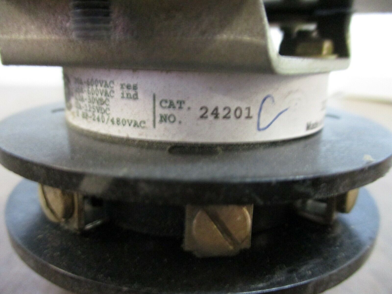 Electroswitch Series 24 Mode Selector Rotary Switch 24201 20A 600V Used