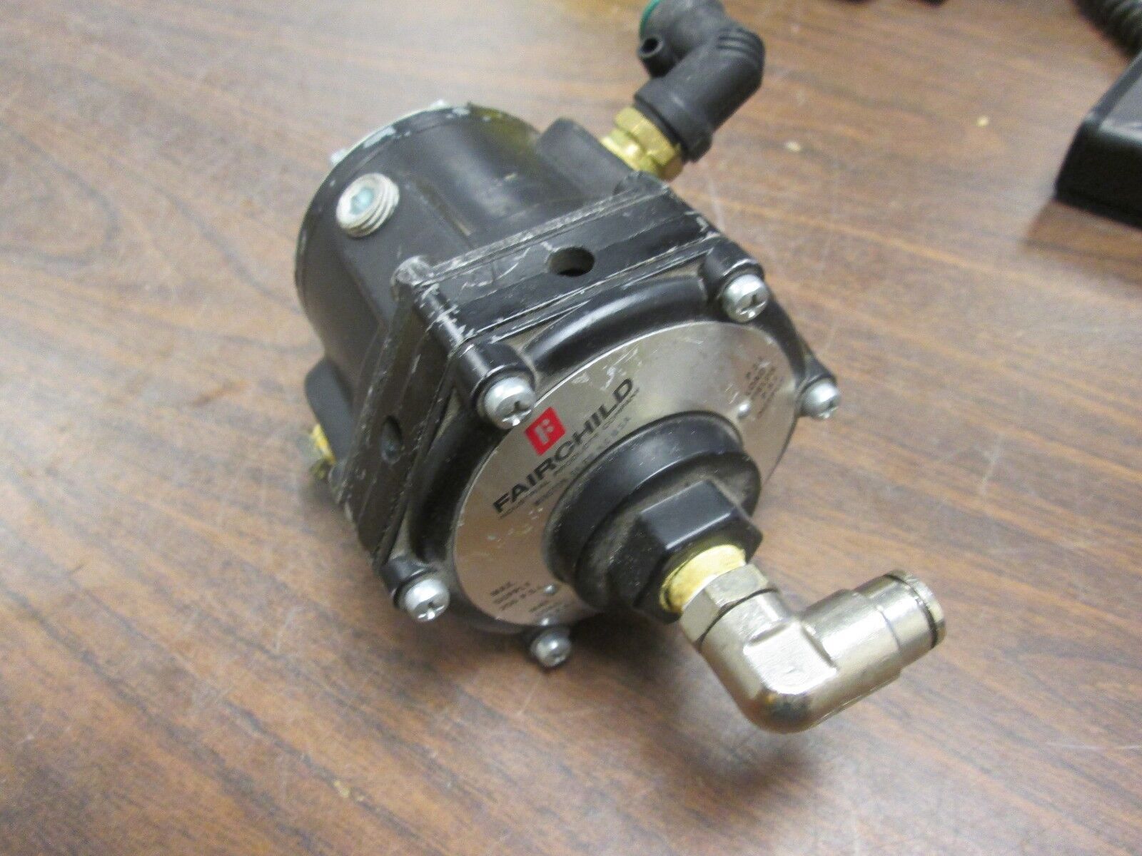 Fairchild Model 4500 Air Volume Booster 4543 250PSI Max Supply 150PSI Max Load