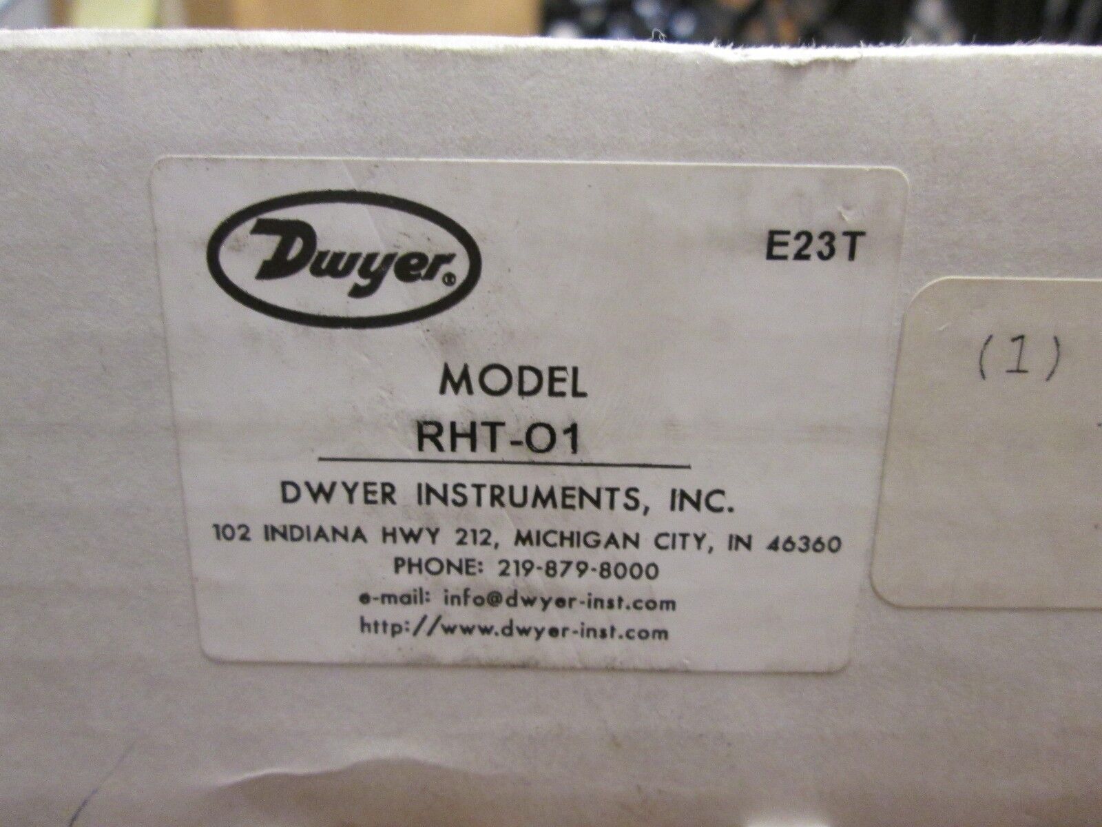 Dwyer Humidity/Temperature Transmitter RHT-O1 New Surplus