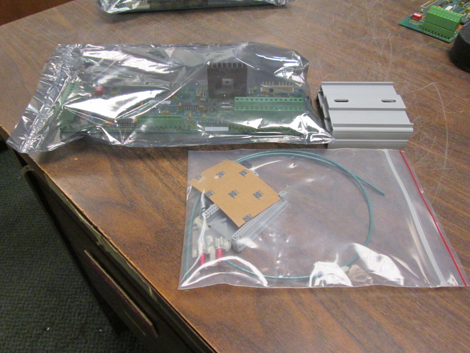 Eaton AF5000+ Universal I/O Board 15-898-2 w/ Connection Kit New Surplus